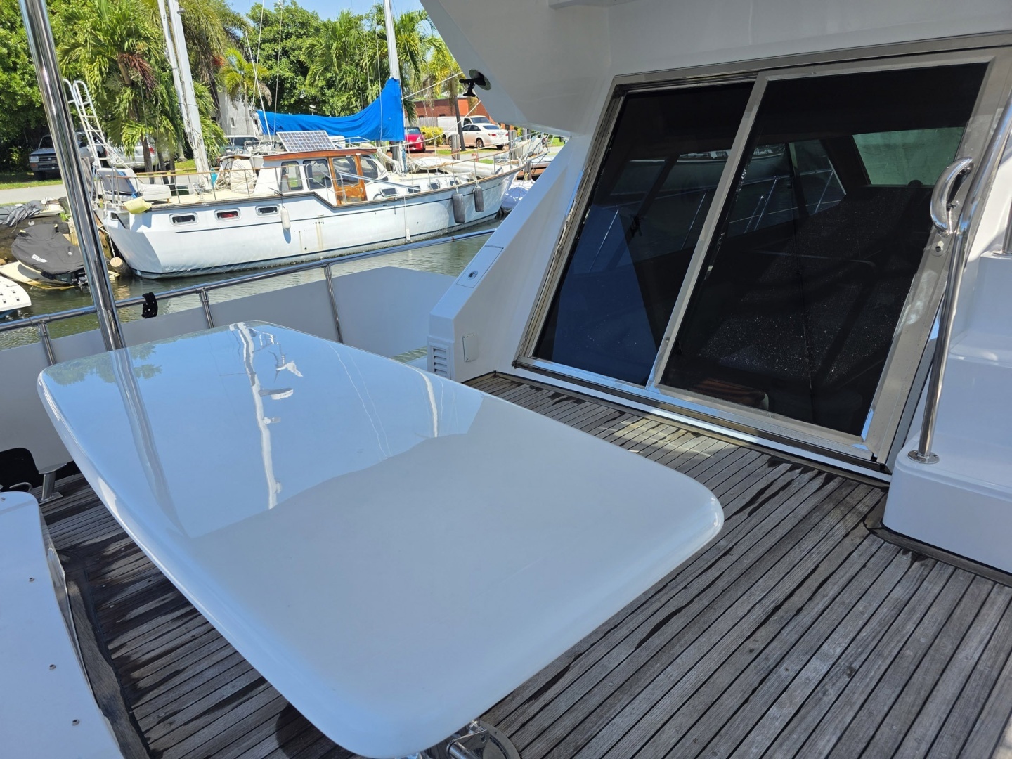 2001 Horizon Sundeck - Image 5