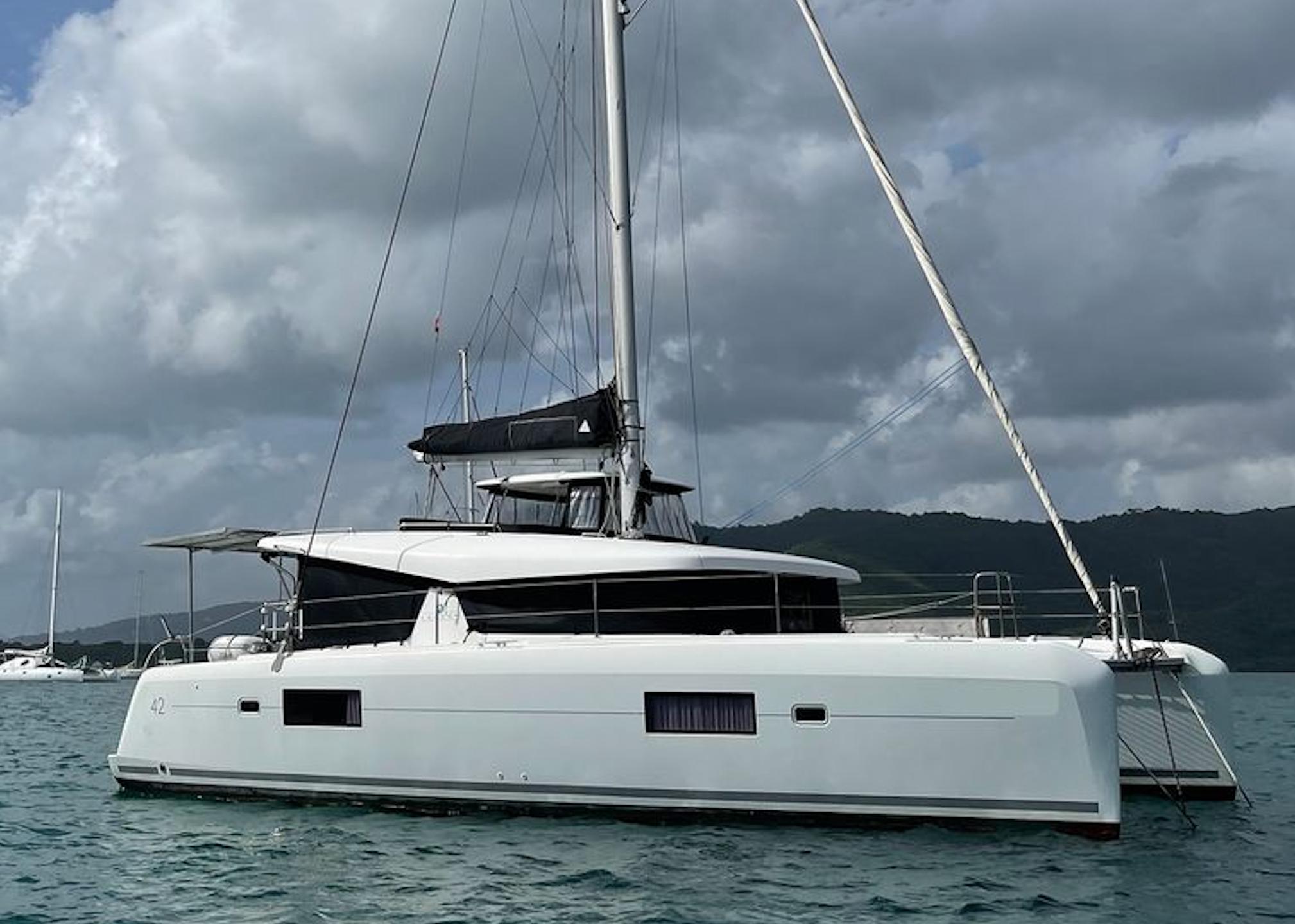 2017 Lagoon 42