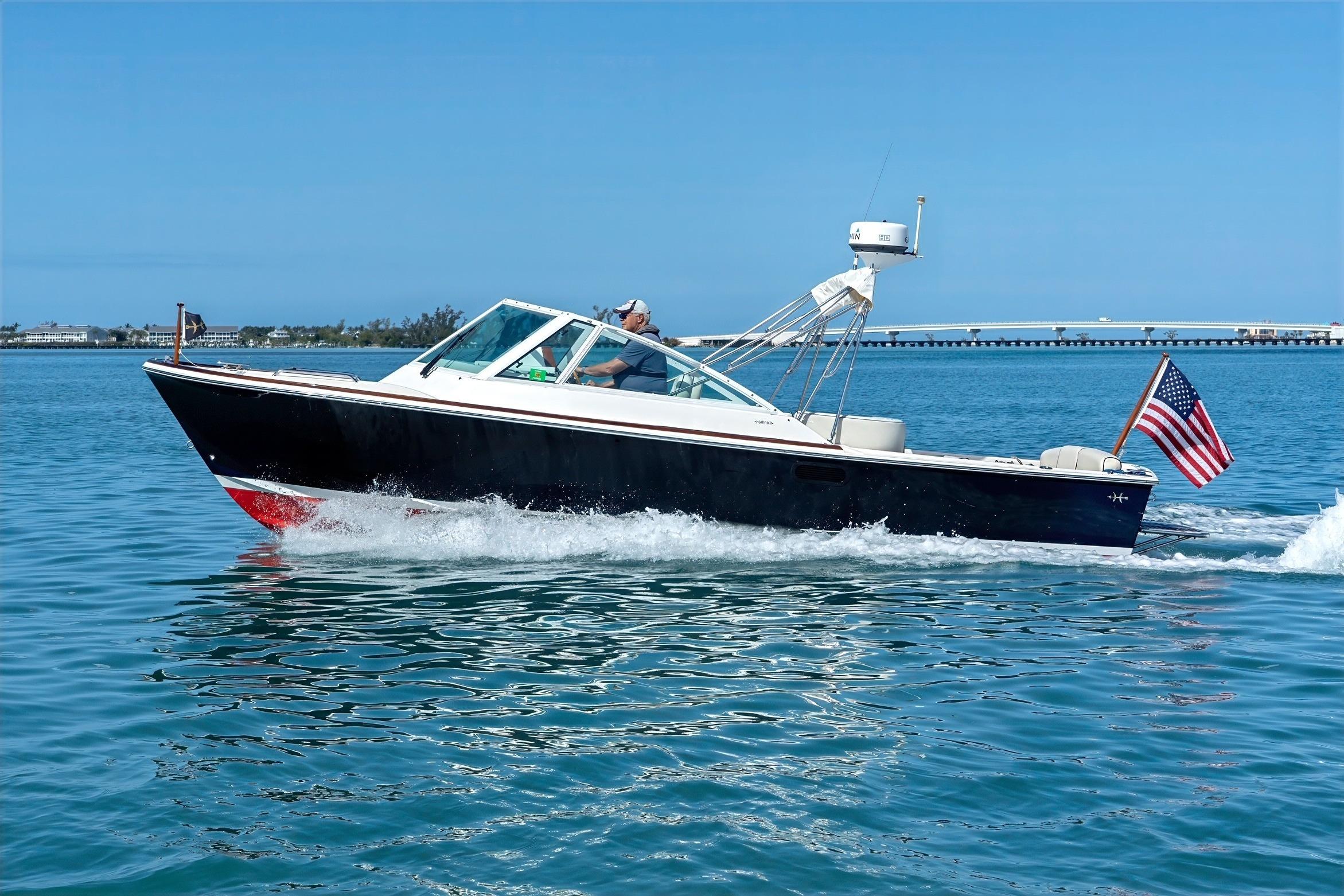 2013 Hunt Yachts Harrier 25