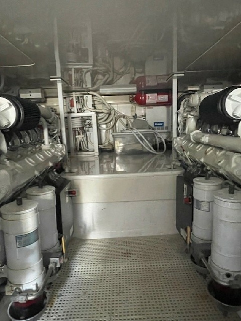 2003 Post Sportfish - Image 47