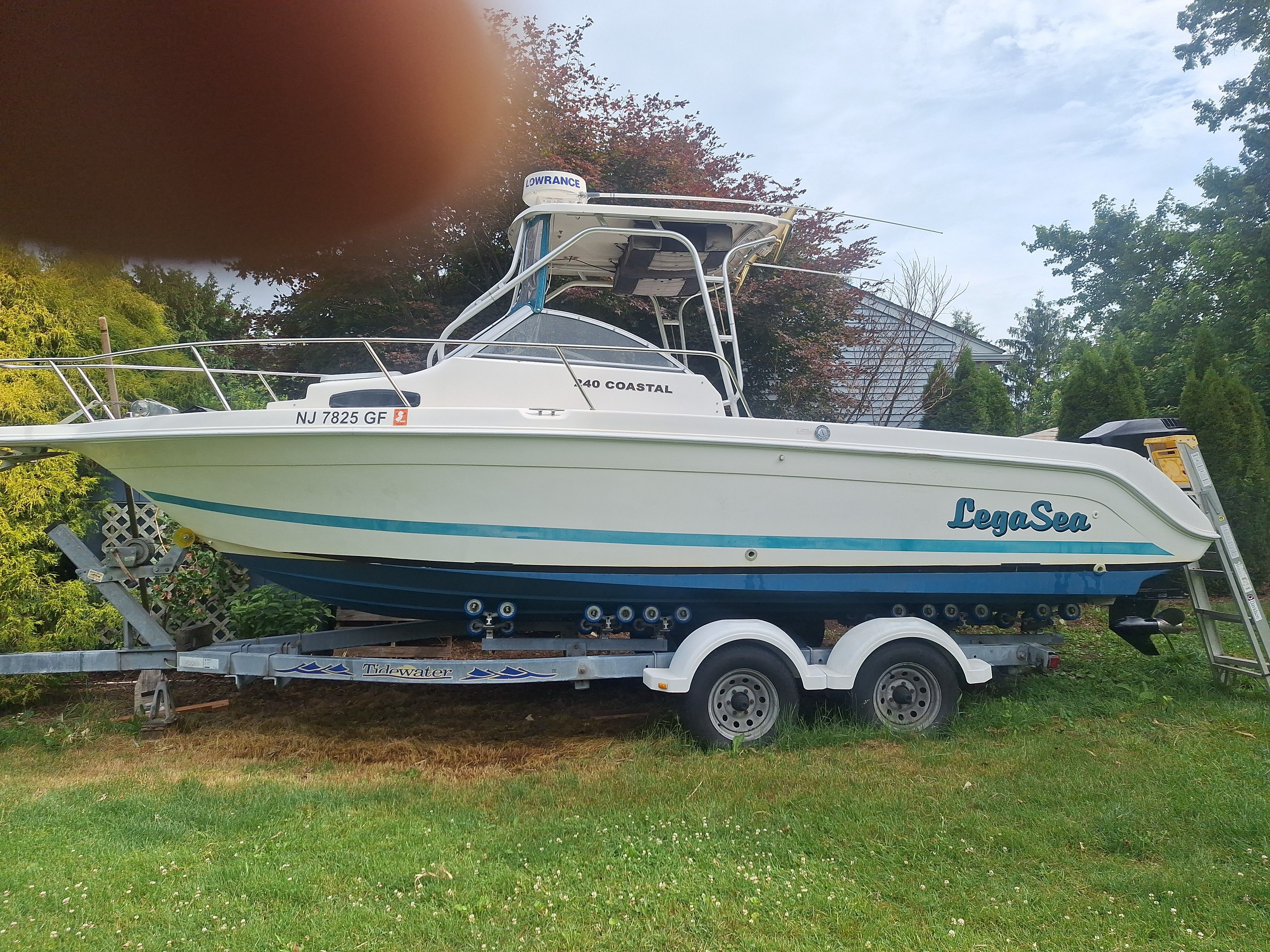 1998 Wellcraft 240 Coastal - 3