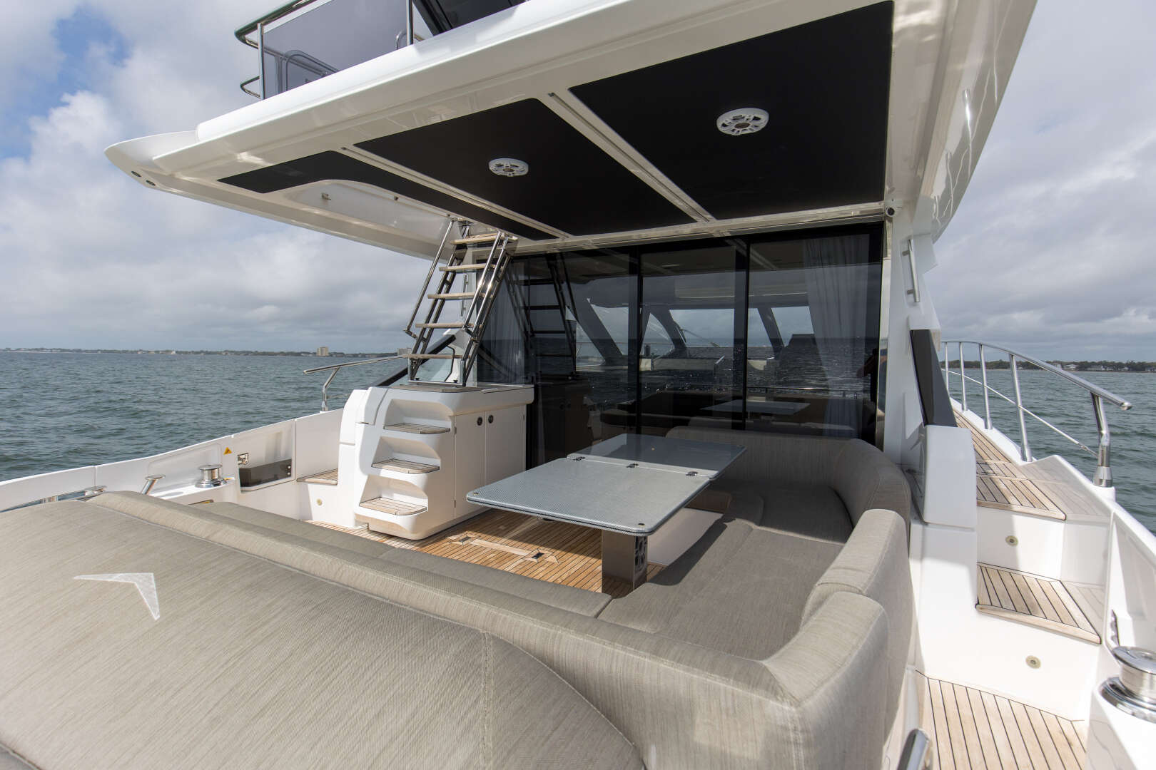 2020 Azimut S6 Sportfly - Image 21