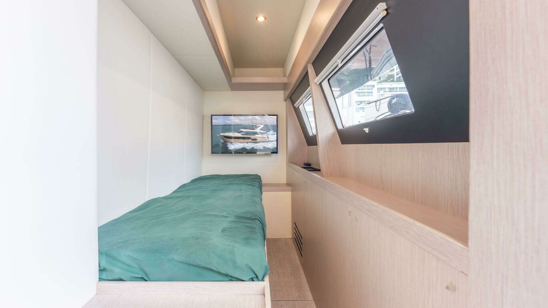 2019 Absolute 58 Fly - Image 55