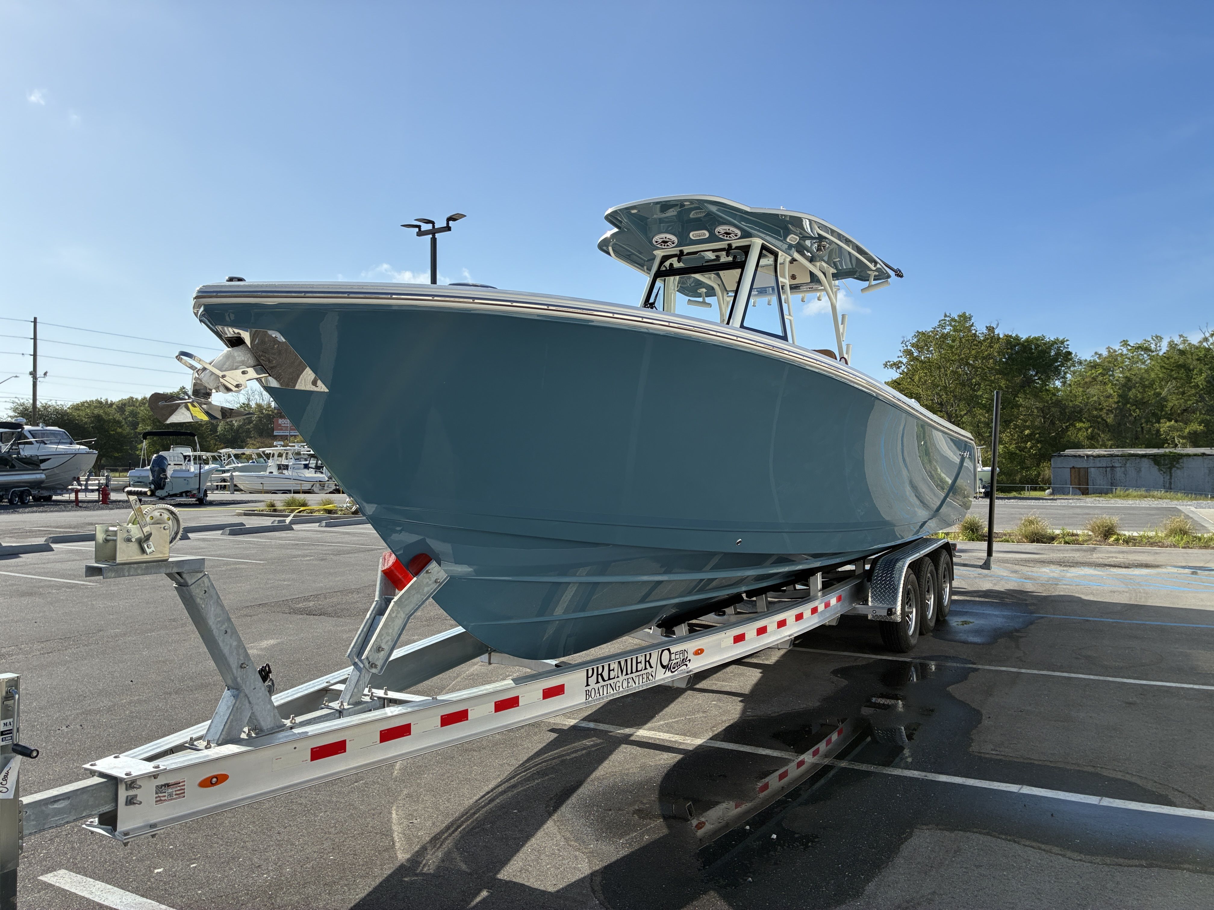 2026 Cobia 305CC - 6