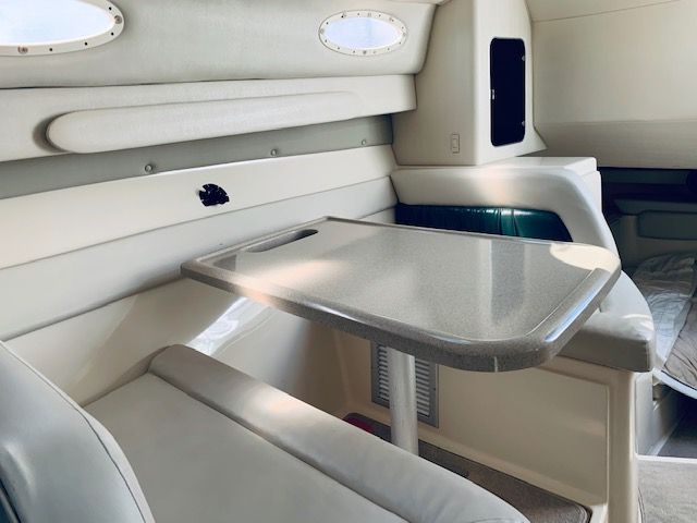 1999 Wellcraft 3000 Martinique - 22