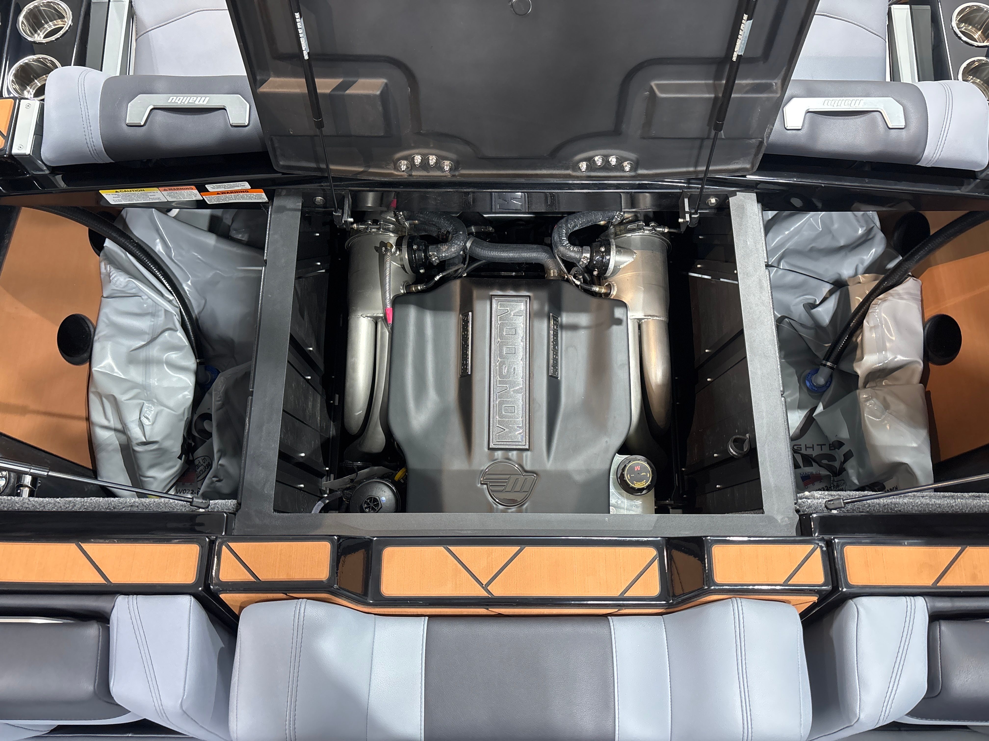2026 Malibu 26 LSV - 20