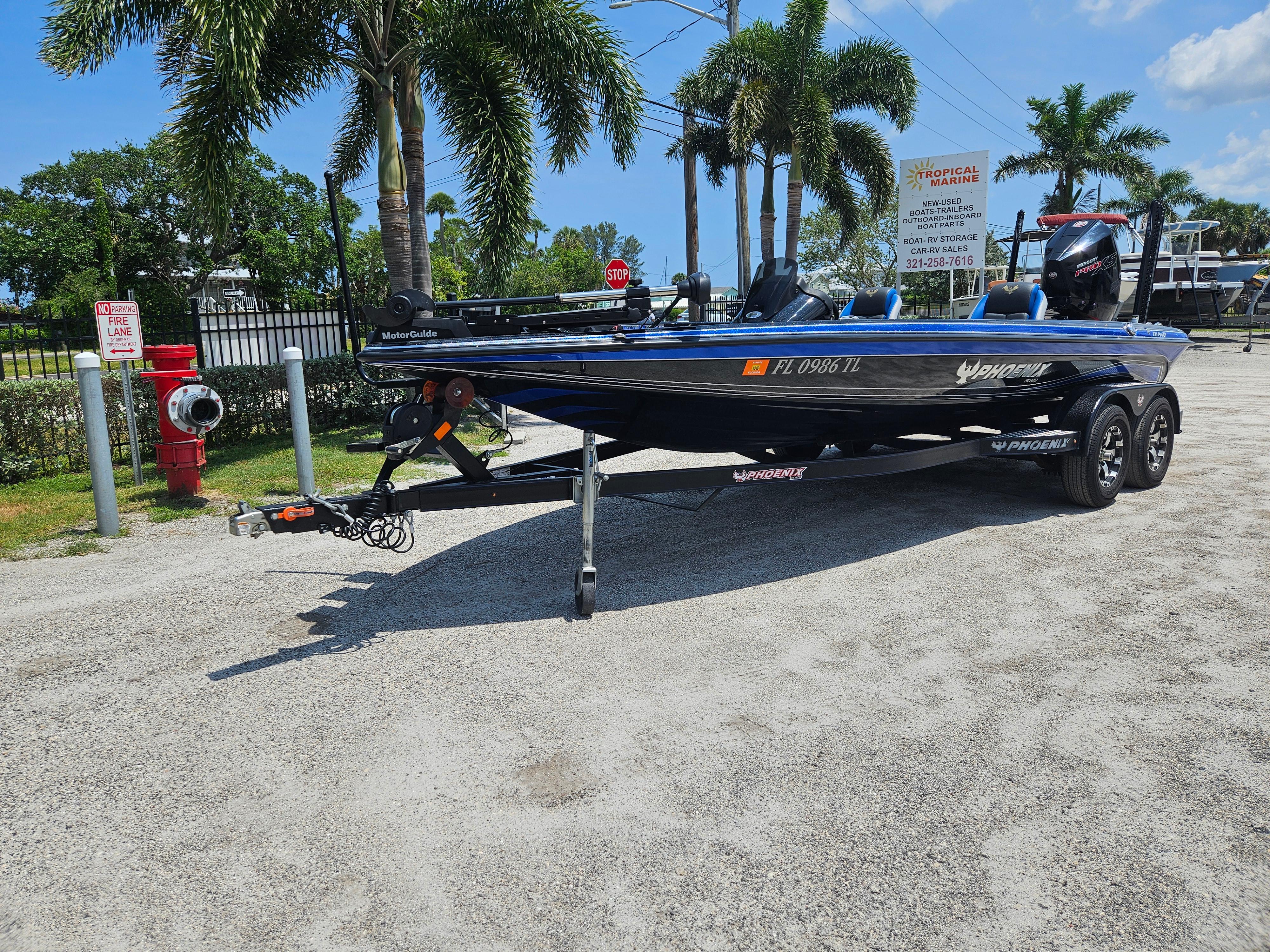 2023 Phoenix 721 ProXP