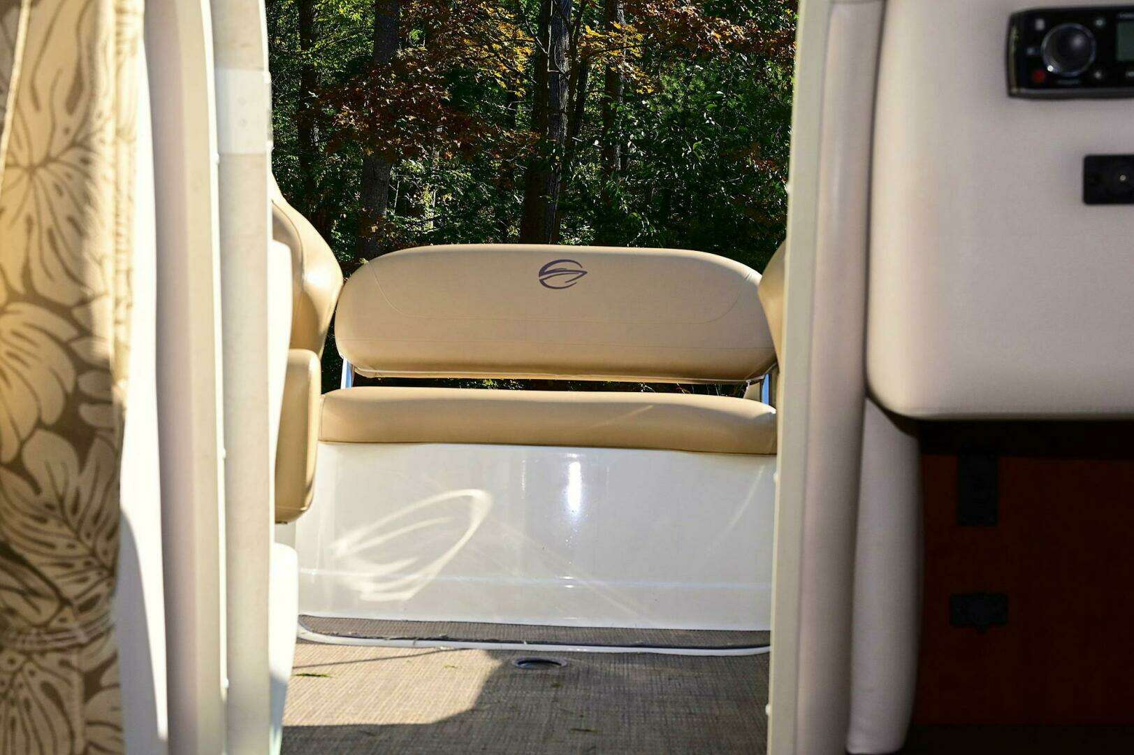 2015 Crownline 236 SC - Image 81
