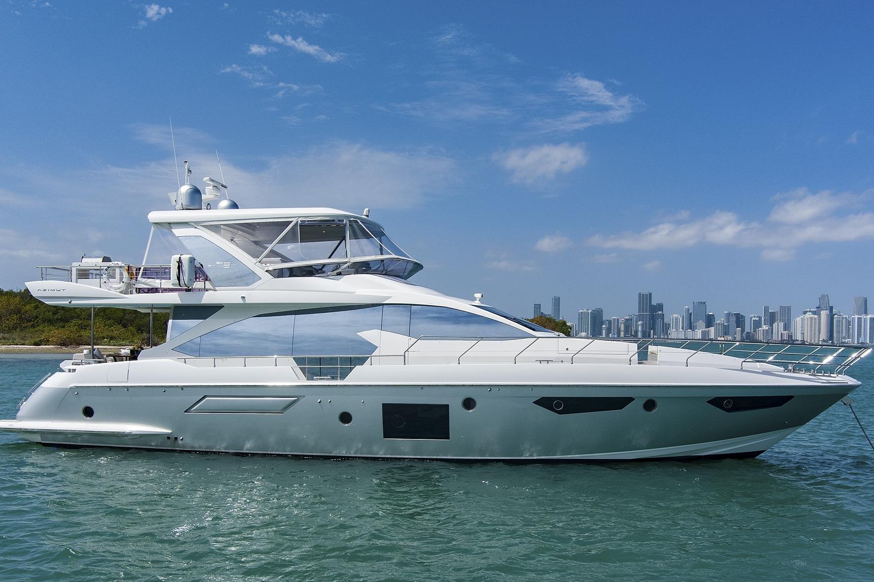 2017 Azimut 72