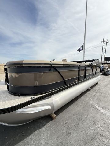 2026 Veranda VR235F2 Tritoon - 3