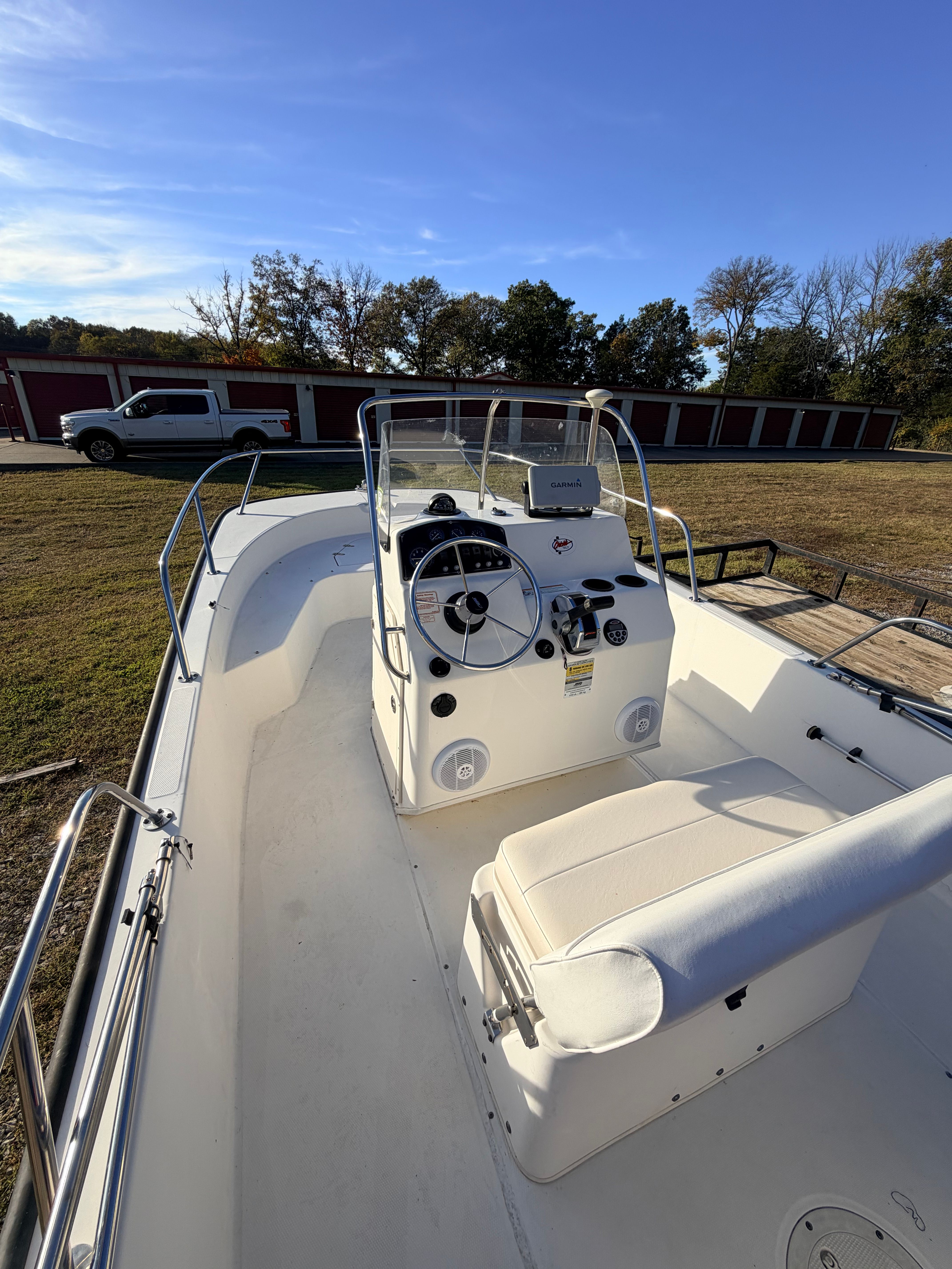 2007 Boston Whaler 190 Montauk - 6