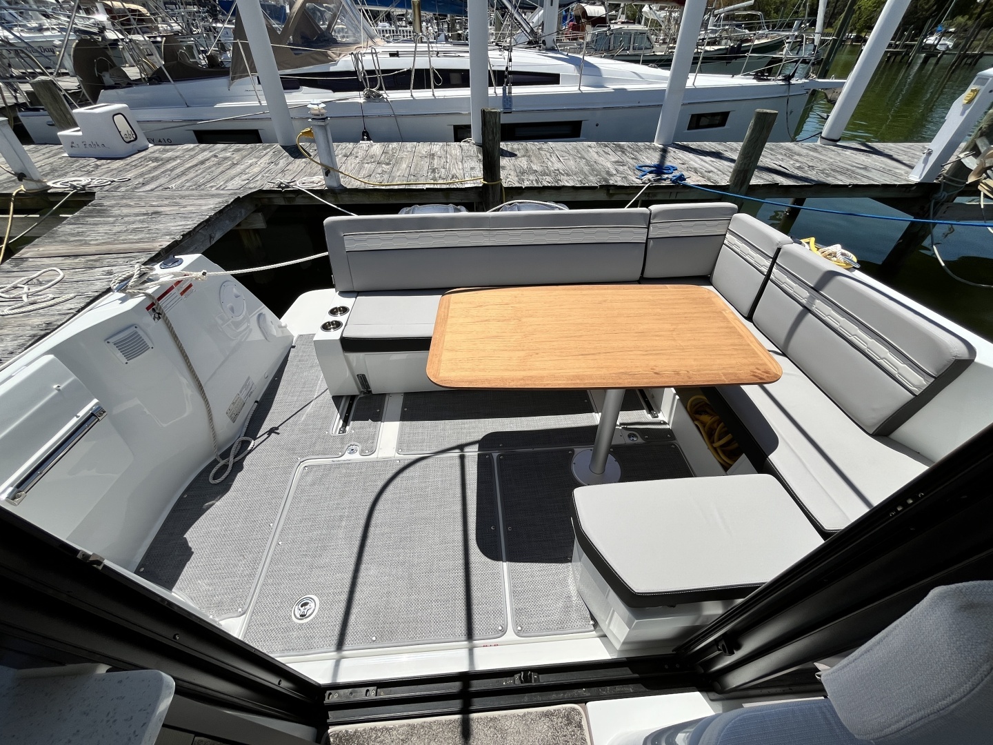2025 Jeanneau 1095 - Image 19