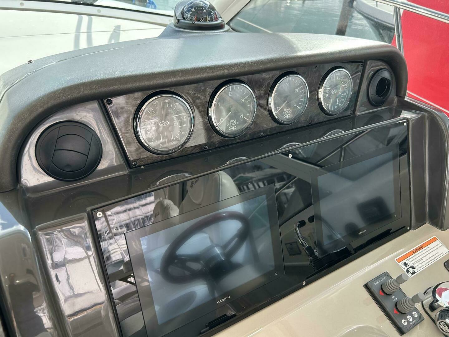 2008 Sea Ray 480 Sundancer - Image 15