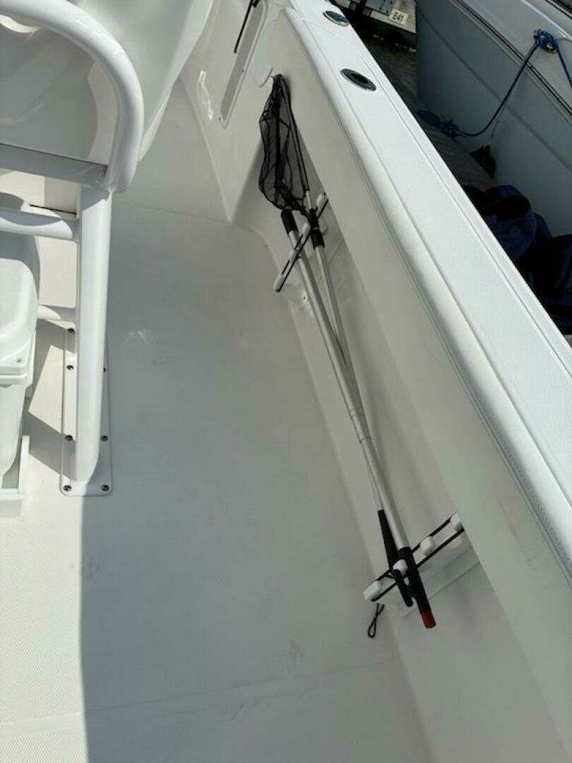 2022 Edgewater 23CC - Image 24