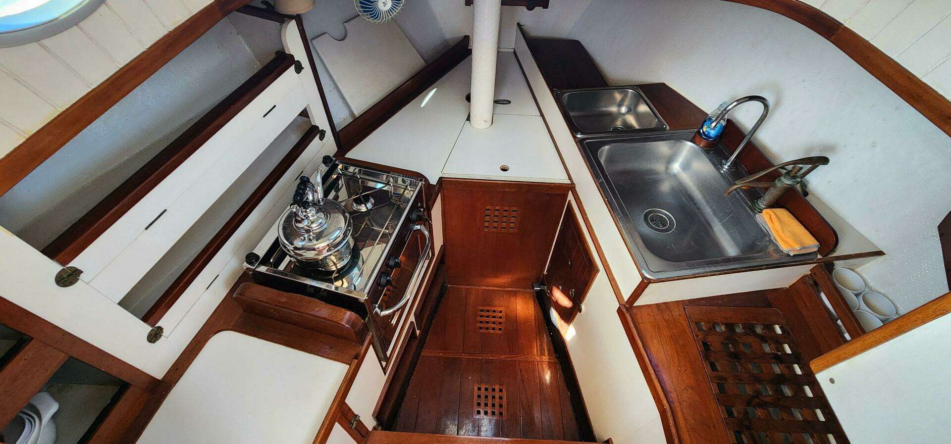 1996 Tillotson-Pearson Motorsailer 32 - Image 35