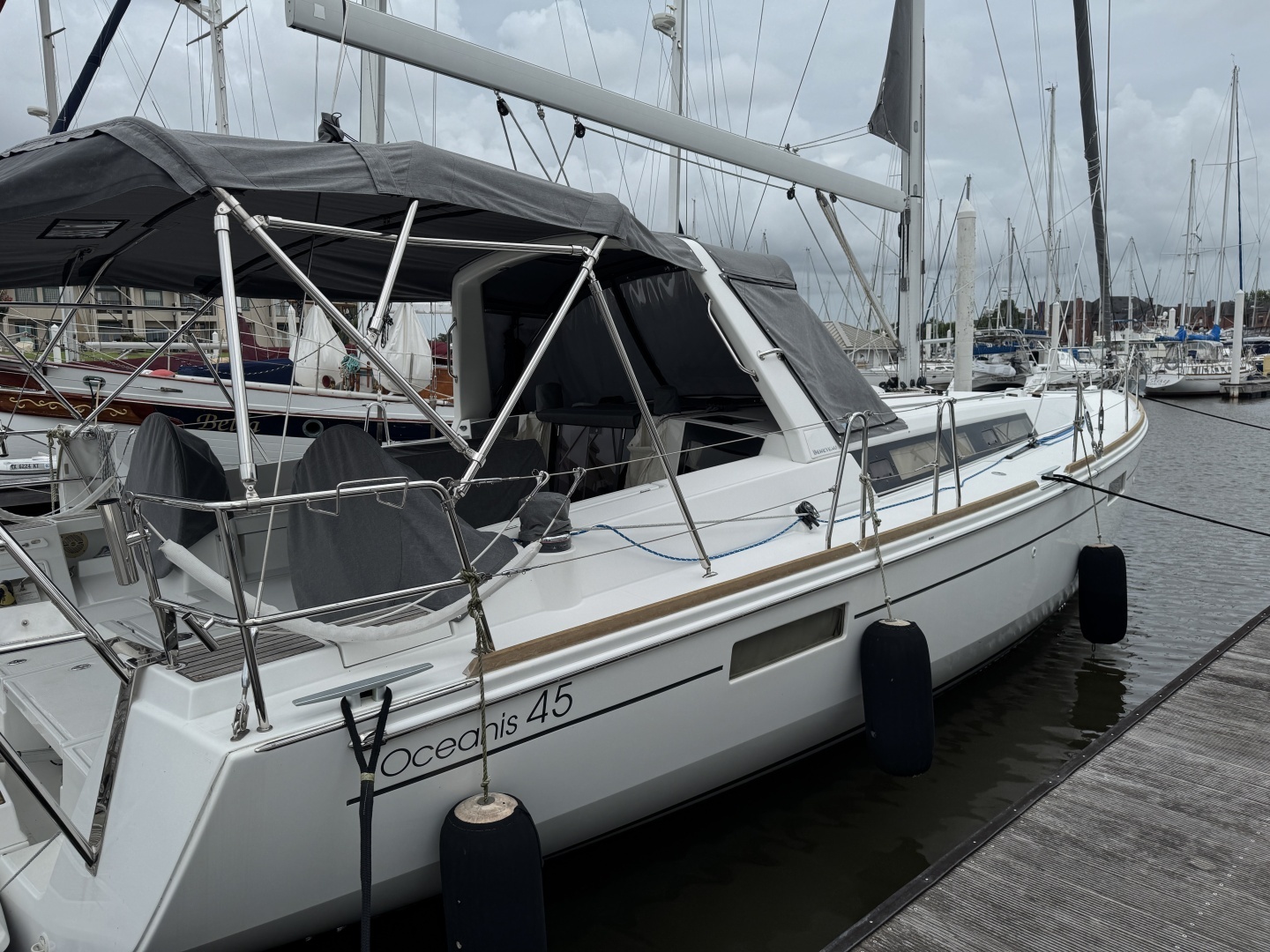 2017 Beneteau Oceanis 45 - Image 36