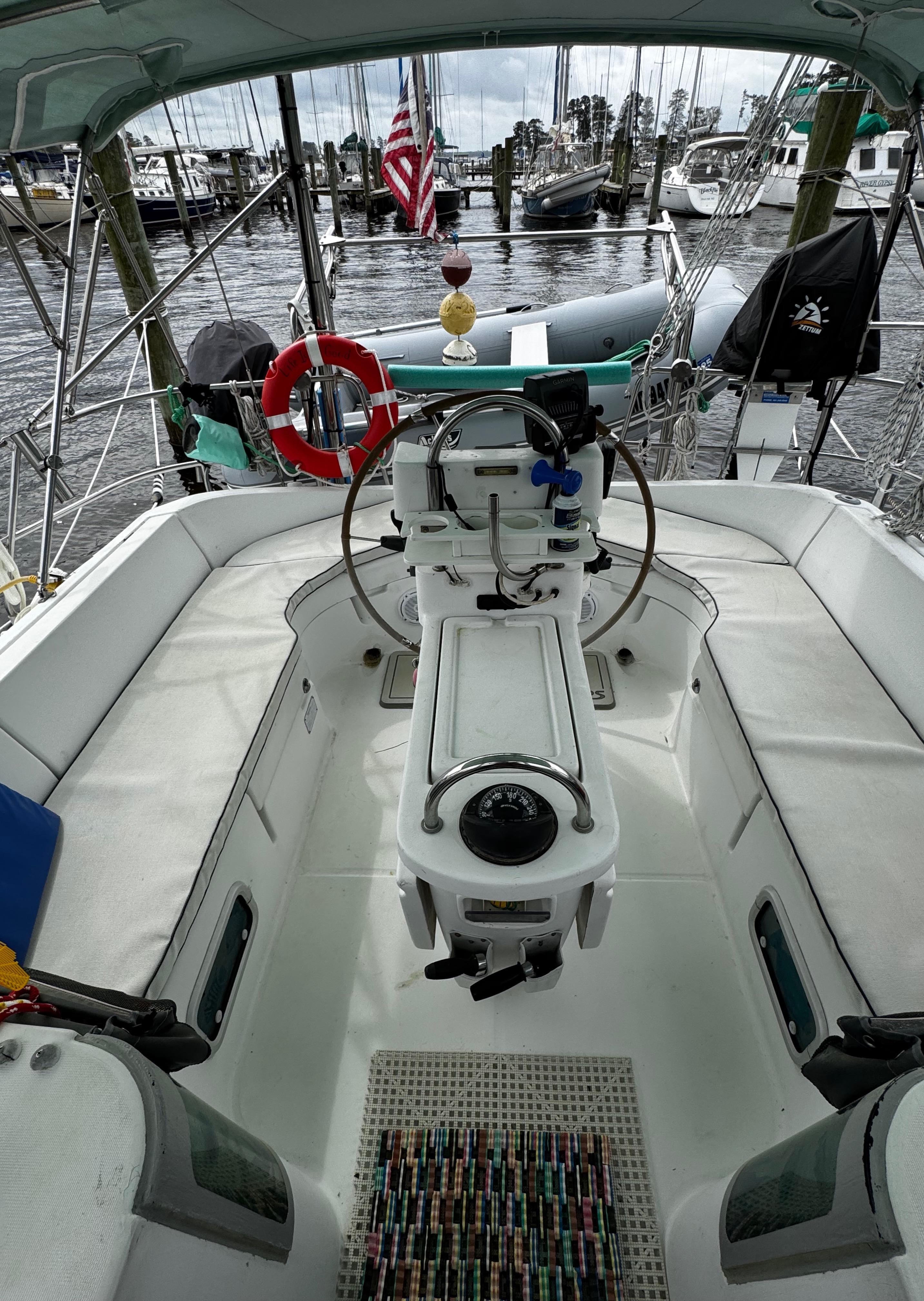 1994 Beneteau Moorings 40.5