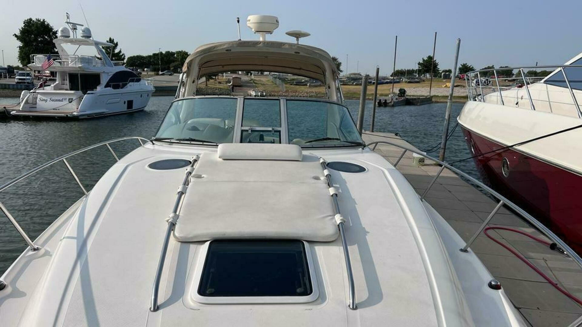 2005 Sea Ray Sundancer 320 - Image 8