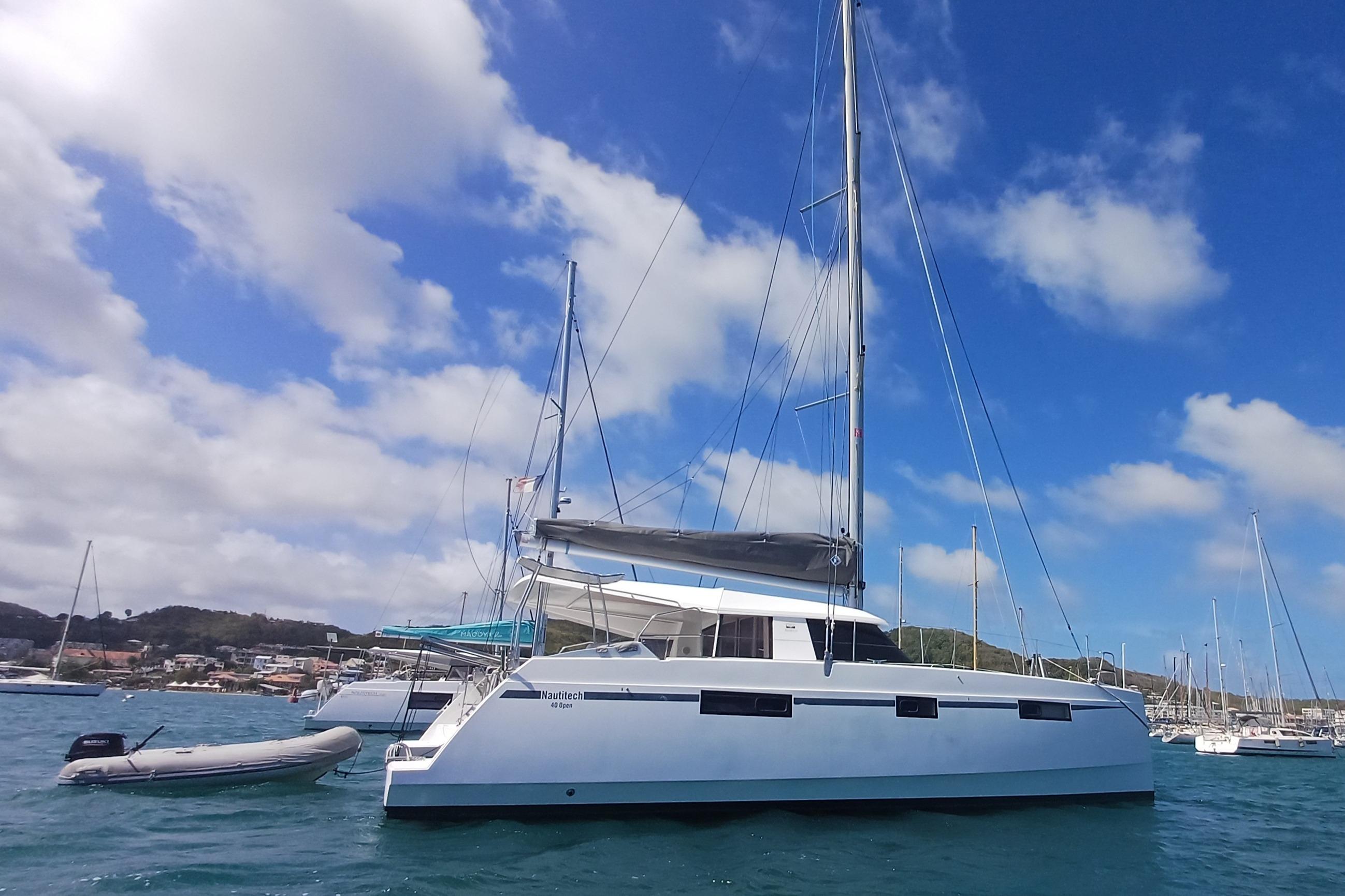 2017 Nautitech 40 Open