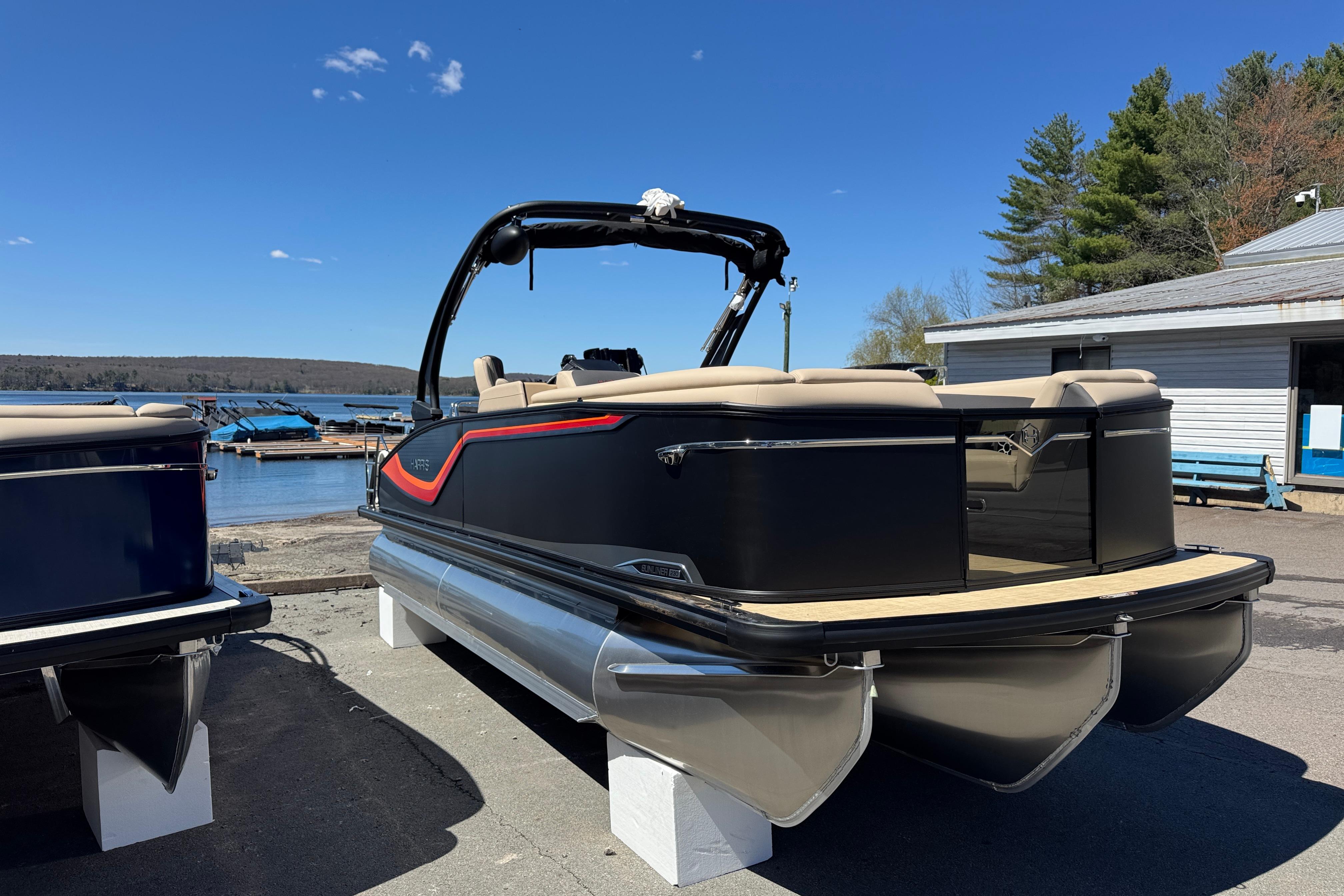 2026 Harris Sunliner 230 Sport