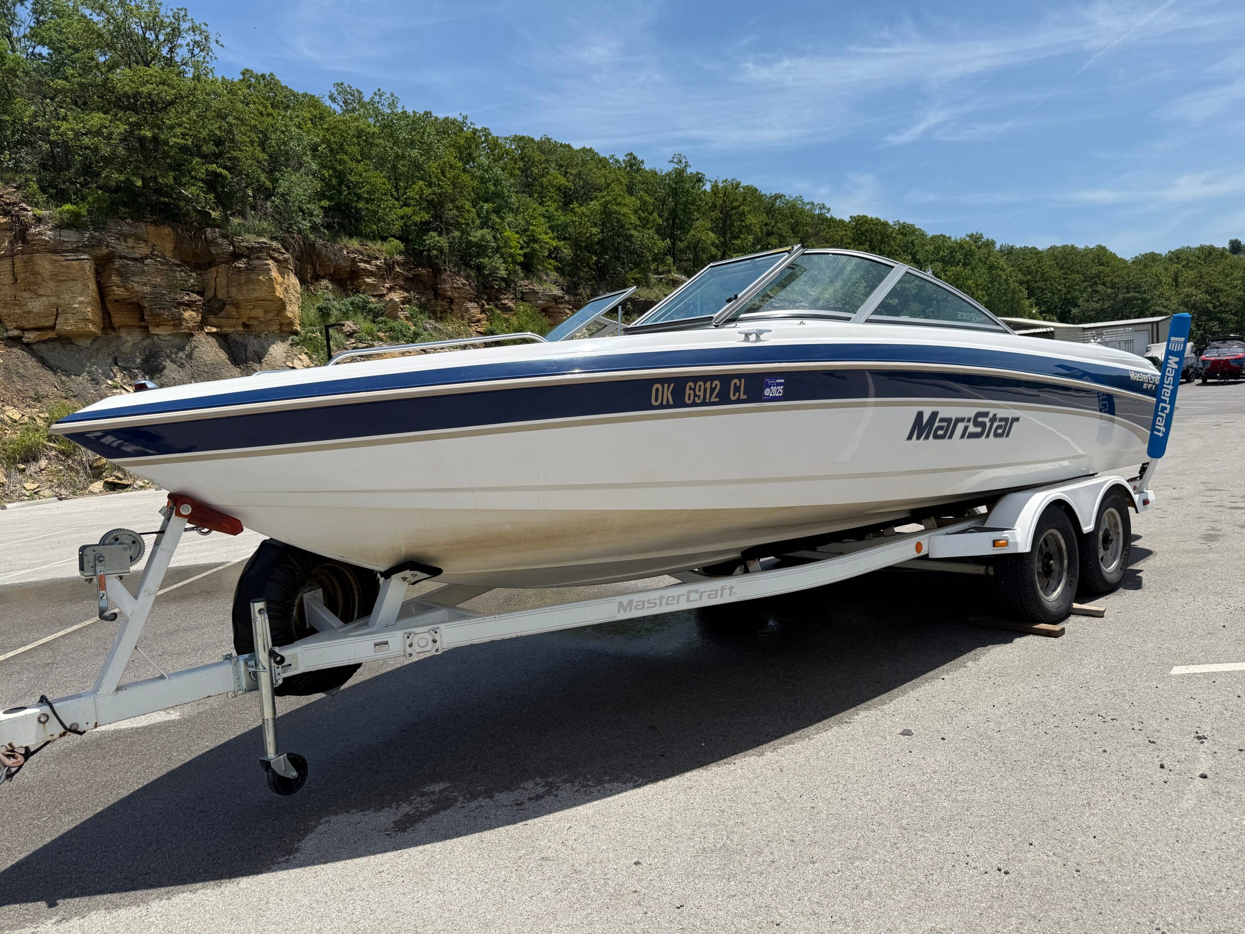 2000 MasterCraft MariStar 230 SV - 17