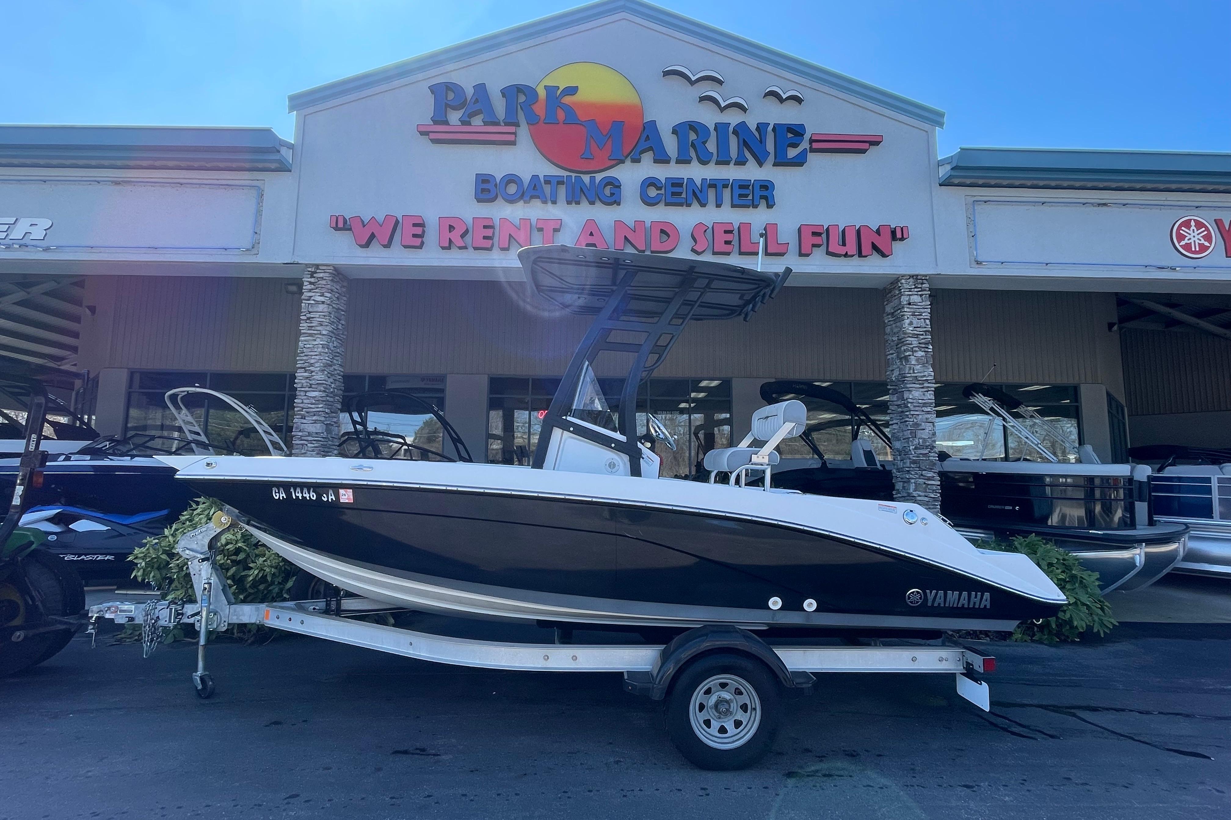2021 Yamaha Boats 195 FSH Sport