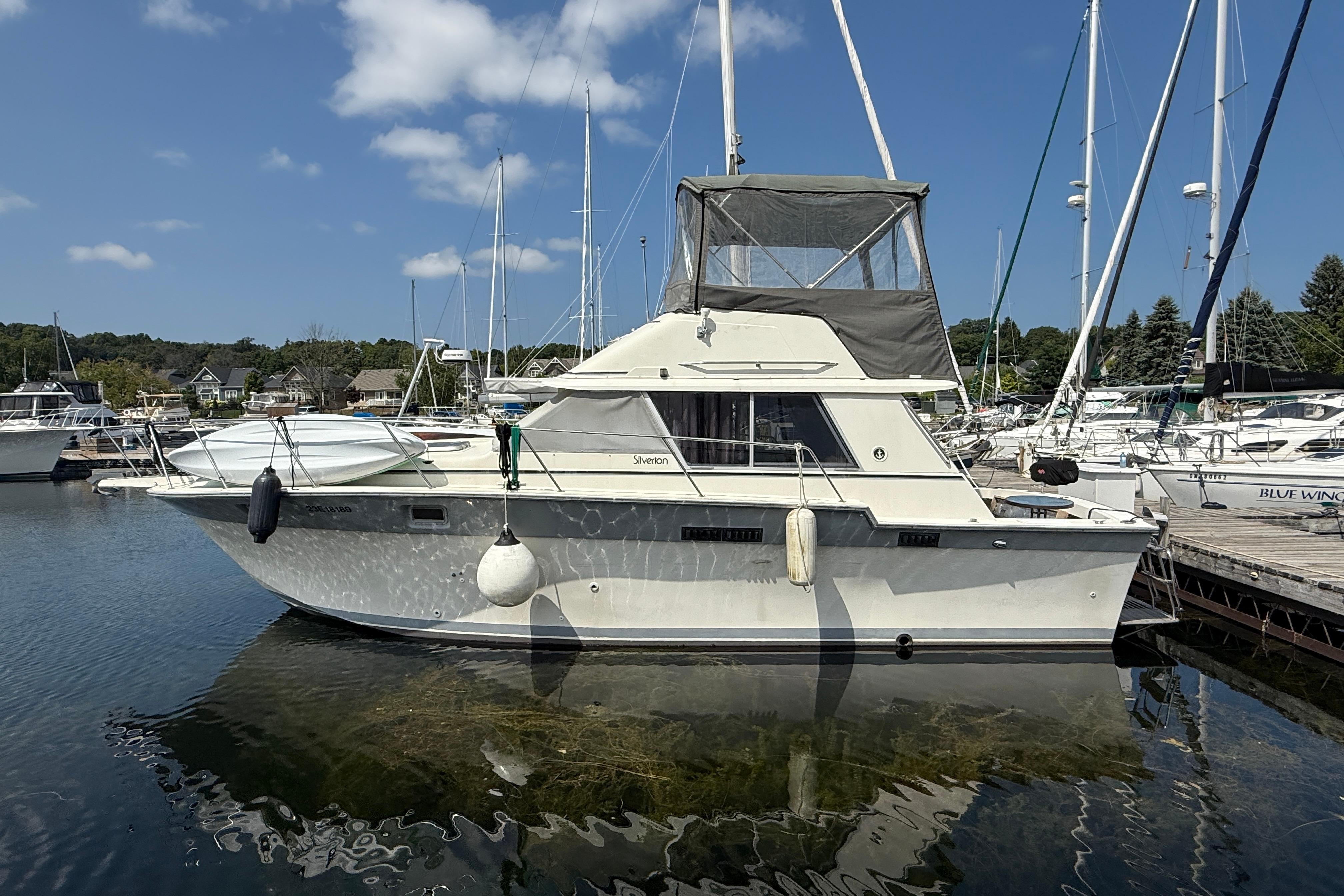 1985 Silverton 34 Convertible