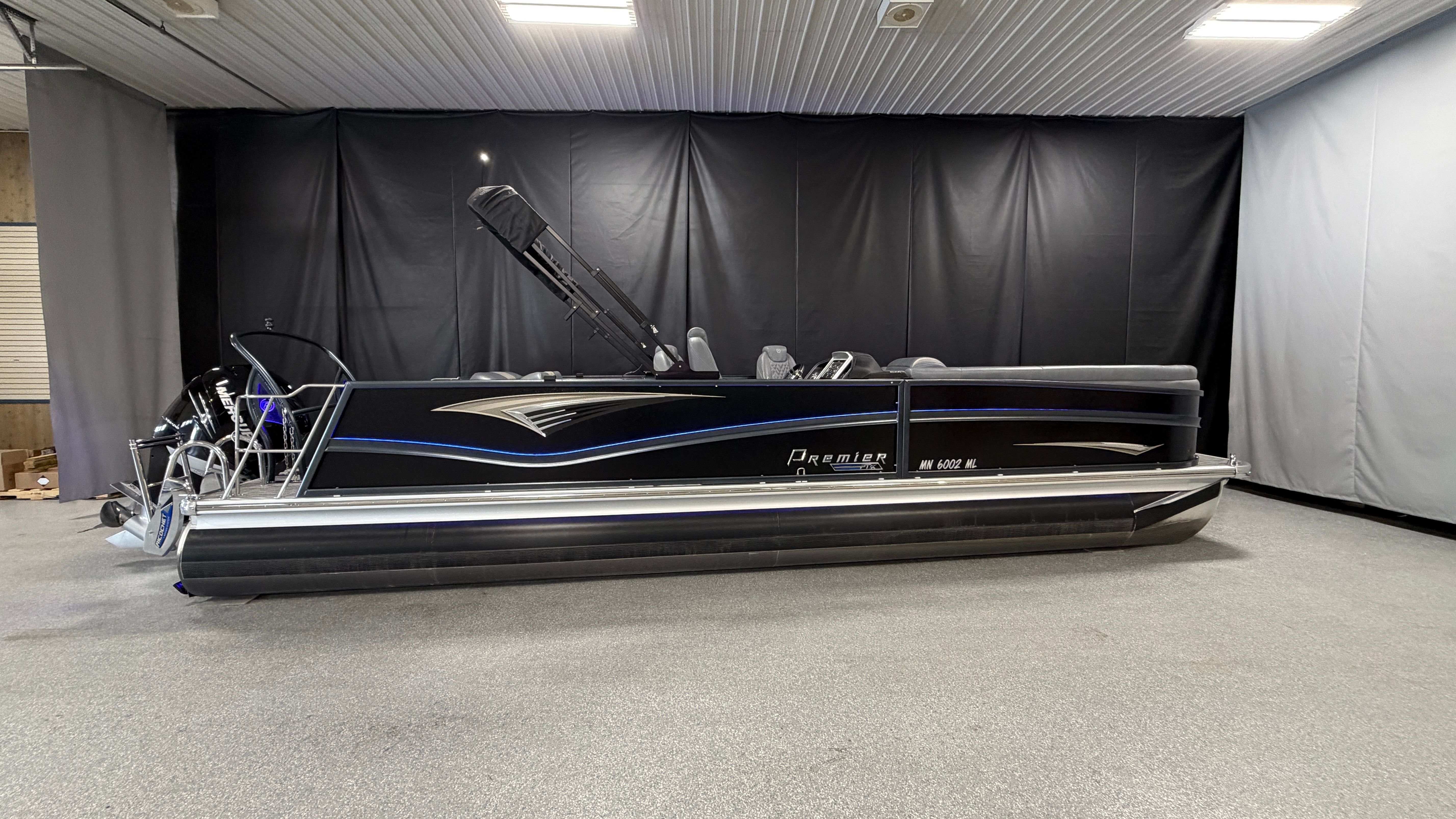 2022 Premier 270INTRIGUE