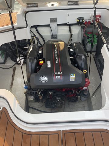 2012 Cobalt 242 Bowrider - 10