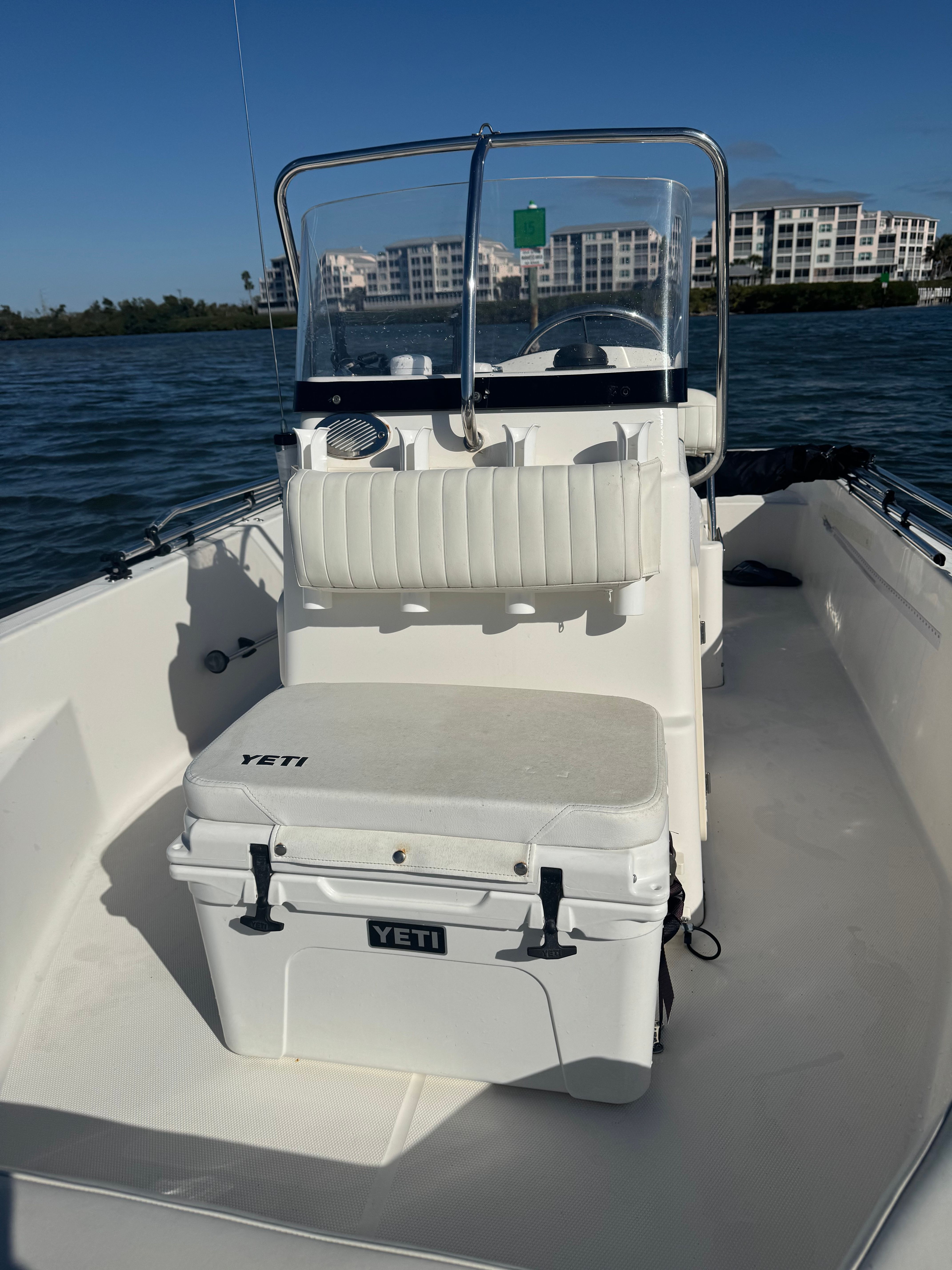 2010 Boston Whaler 170 Montauk - 7