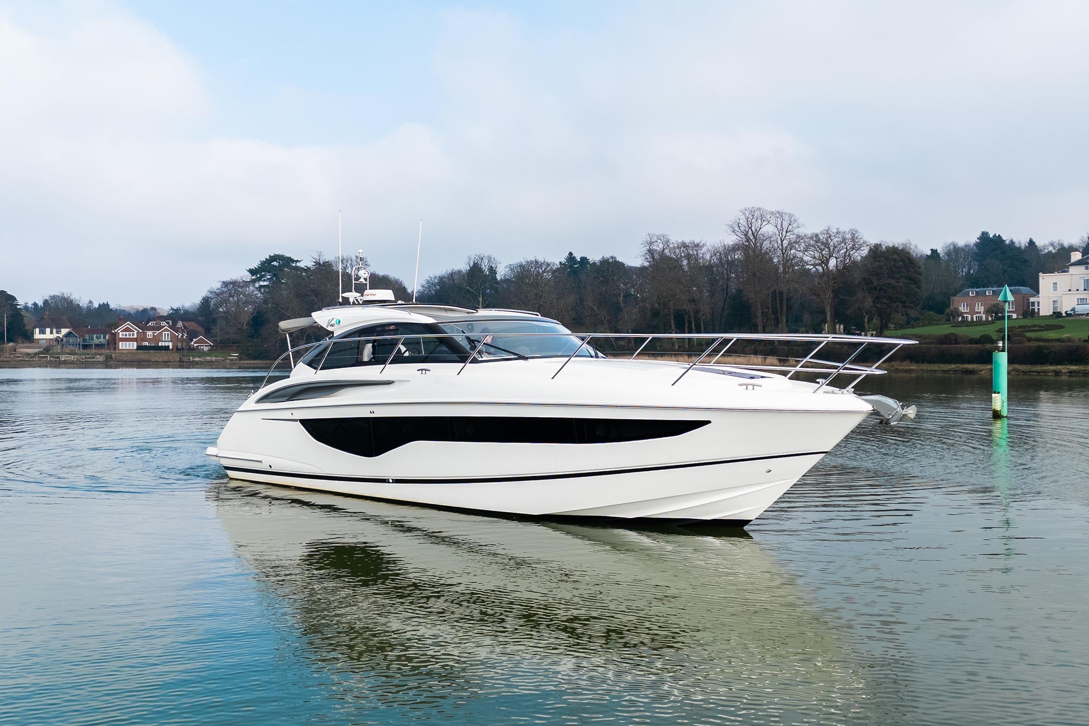 2018 Princess V40