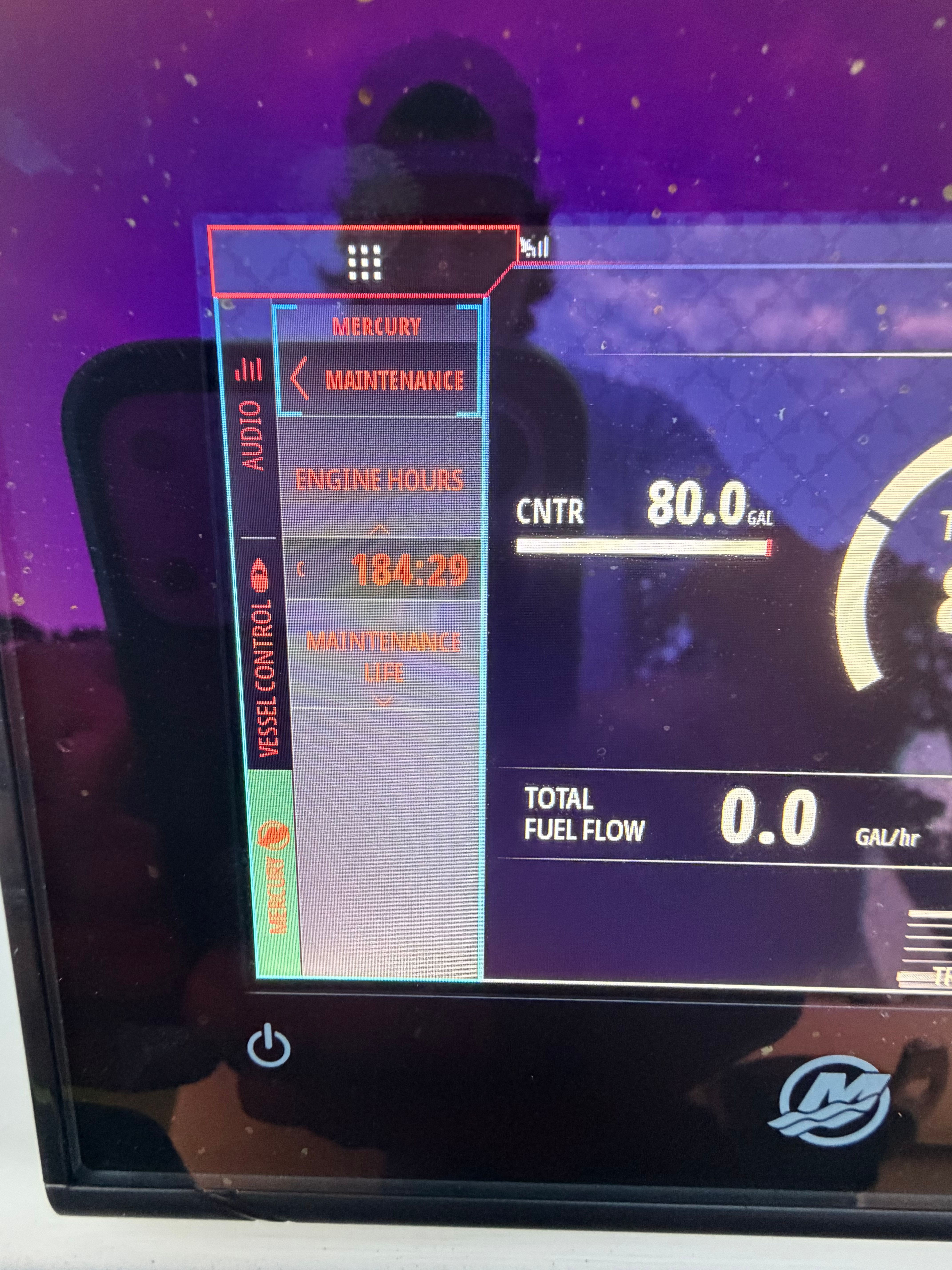 Boat display showing maintenance data, BlackJack 256 Coastal 2022.