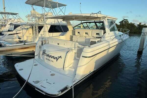 2002 Tiara Yachts 4000 Express