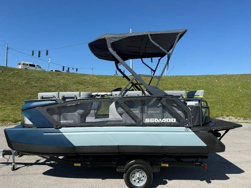 2026 Sea-Doo Switch Cruise Limited 18 - 3
