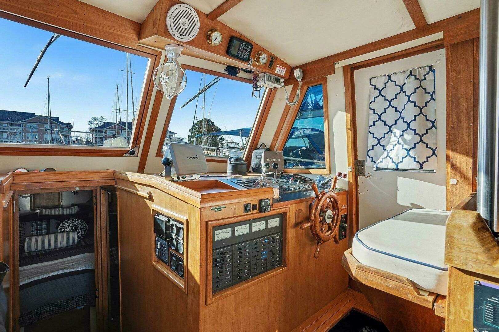 1991 Shannon — - Image 6
