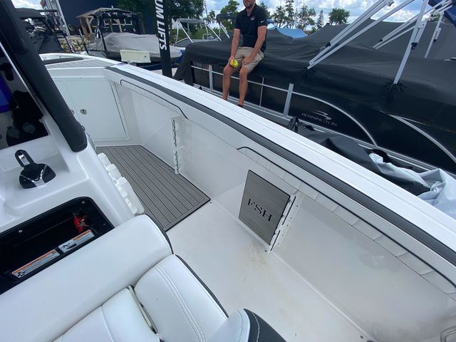 2024 Yamaha Boats 255 FSH Sport H - 17