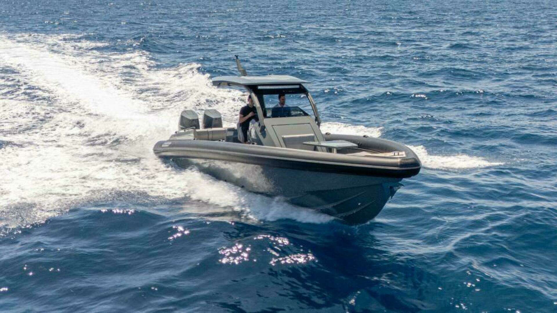 2025 Skipper 38 Sunbed - Image 3