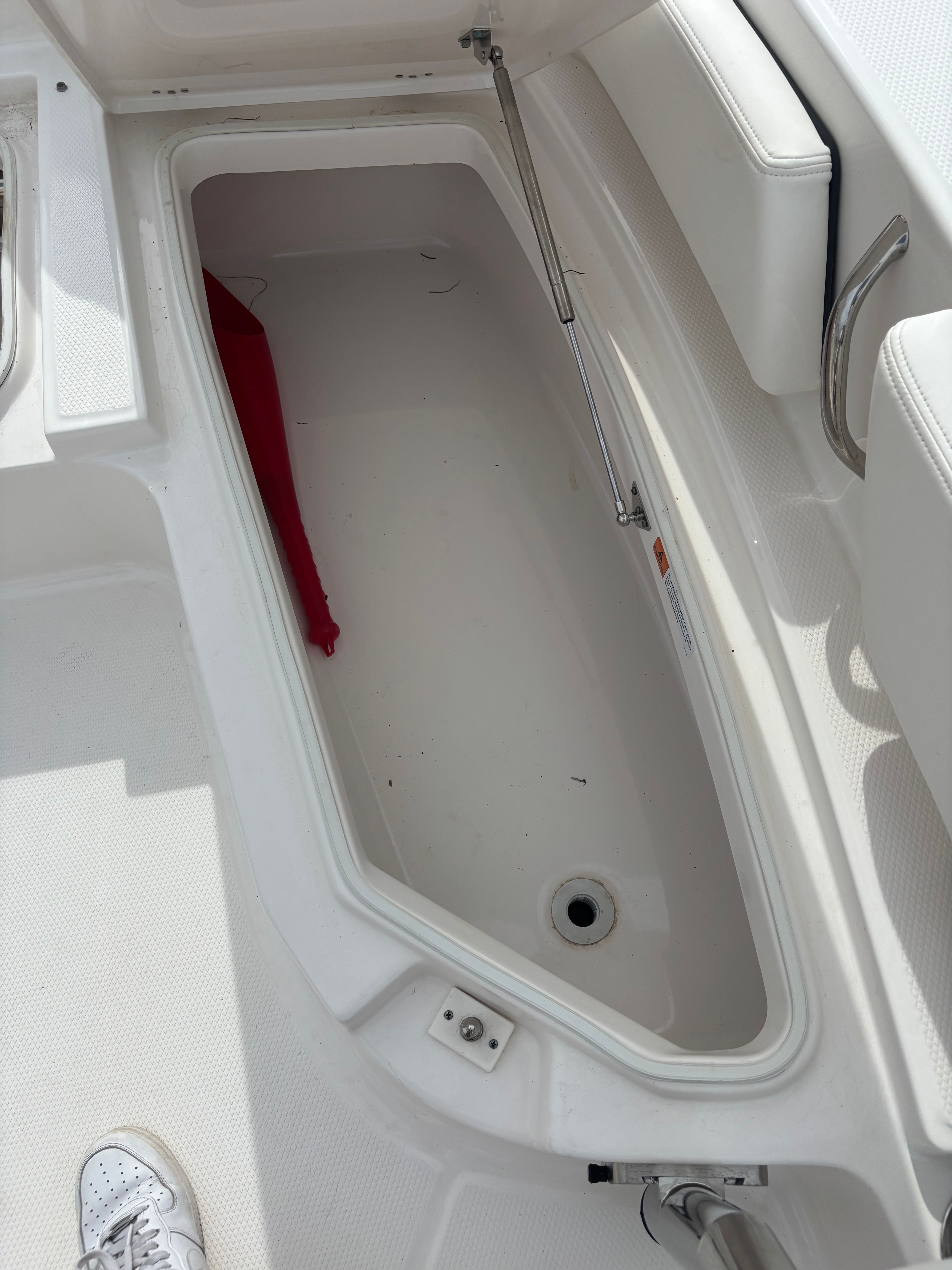 2024 Robalo CAYMAN - 48