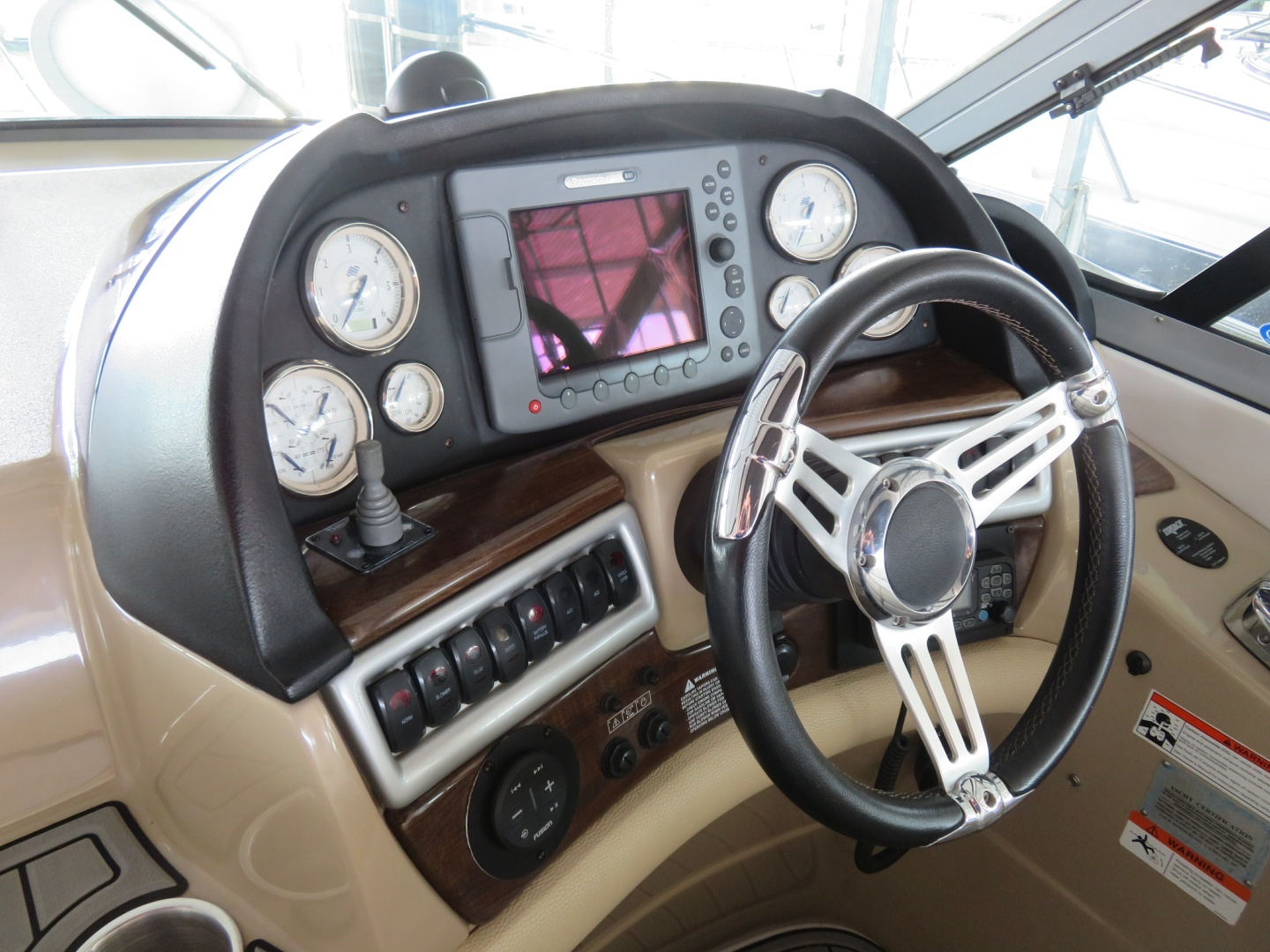 2008 Four Winns 338 Vista - Image 6