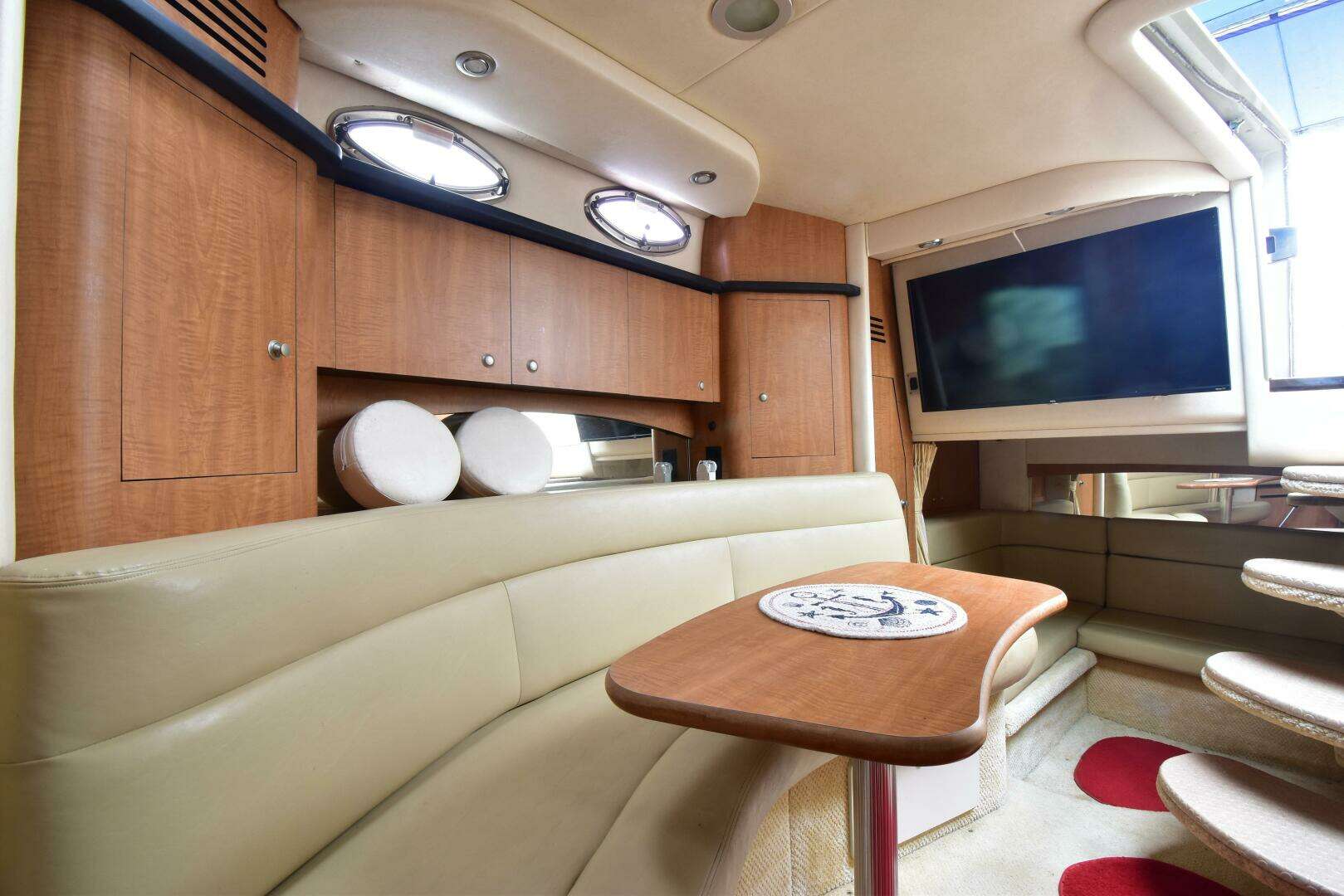 2006 Sea Ray 320 Sundancer - Image 22