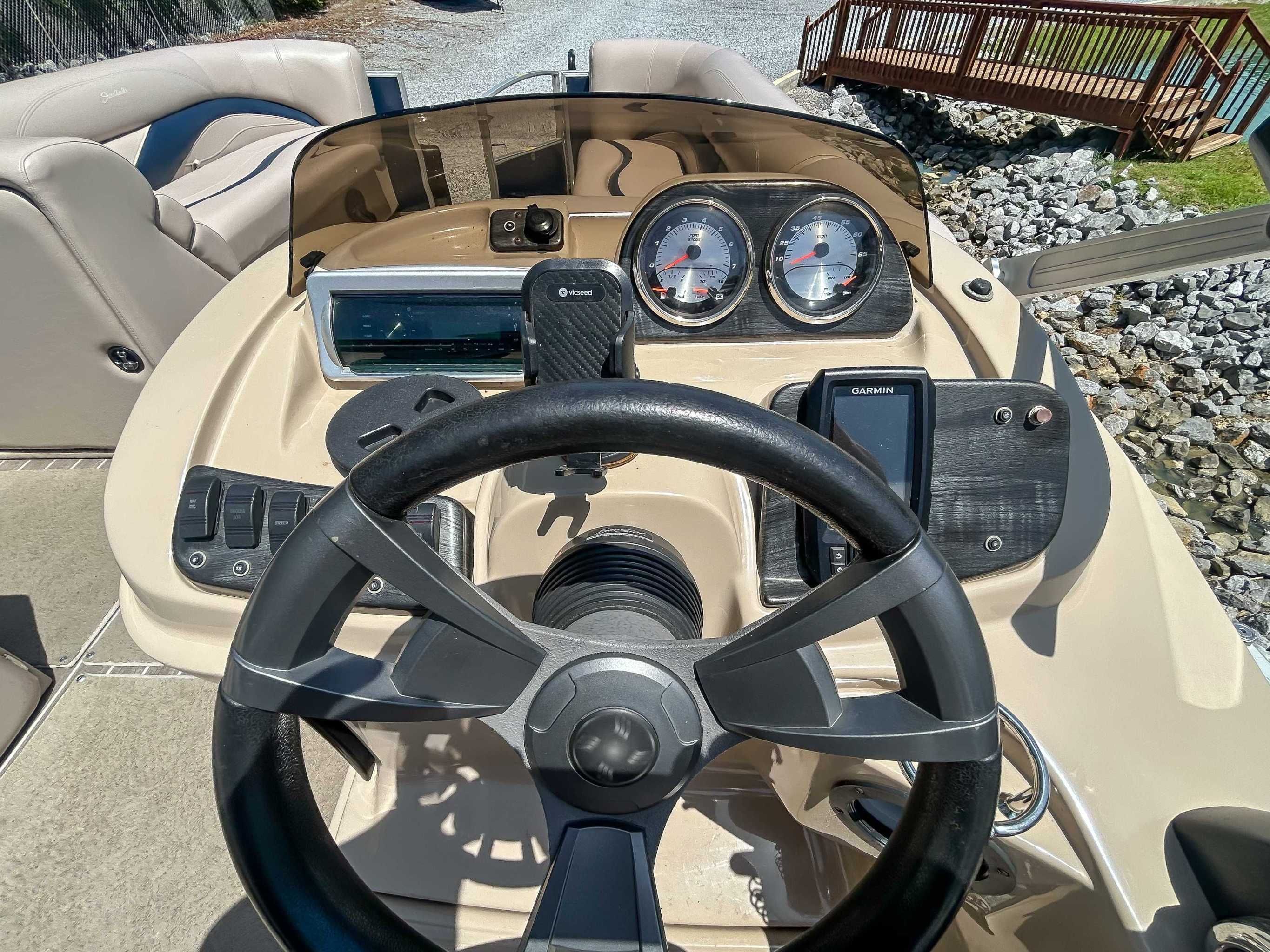 Dashboard of a 2014 Sweetwater 200 Premium Edition pontoon boat.