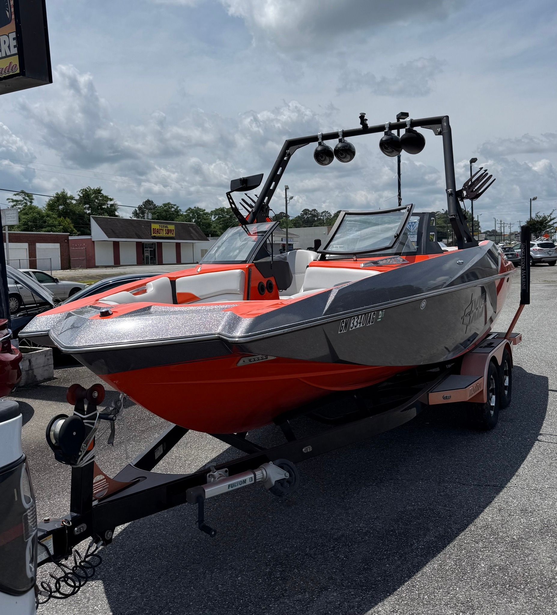 2017 Axis A22 - 2