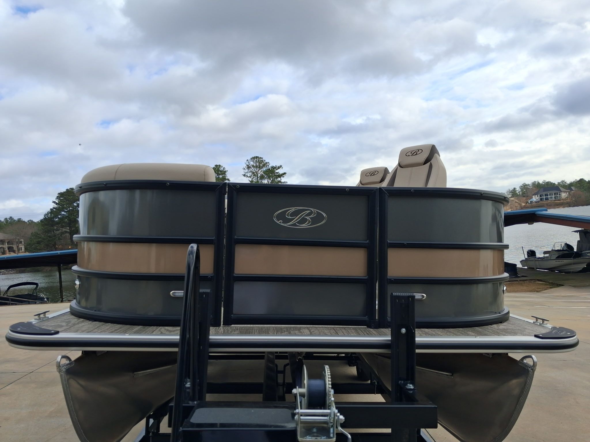 2026 Bentley Pontoons Legacy 240 DL Navigator - 9