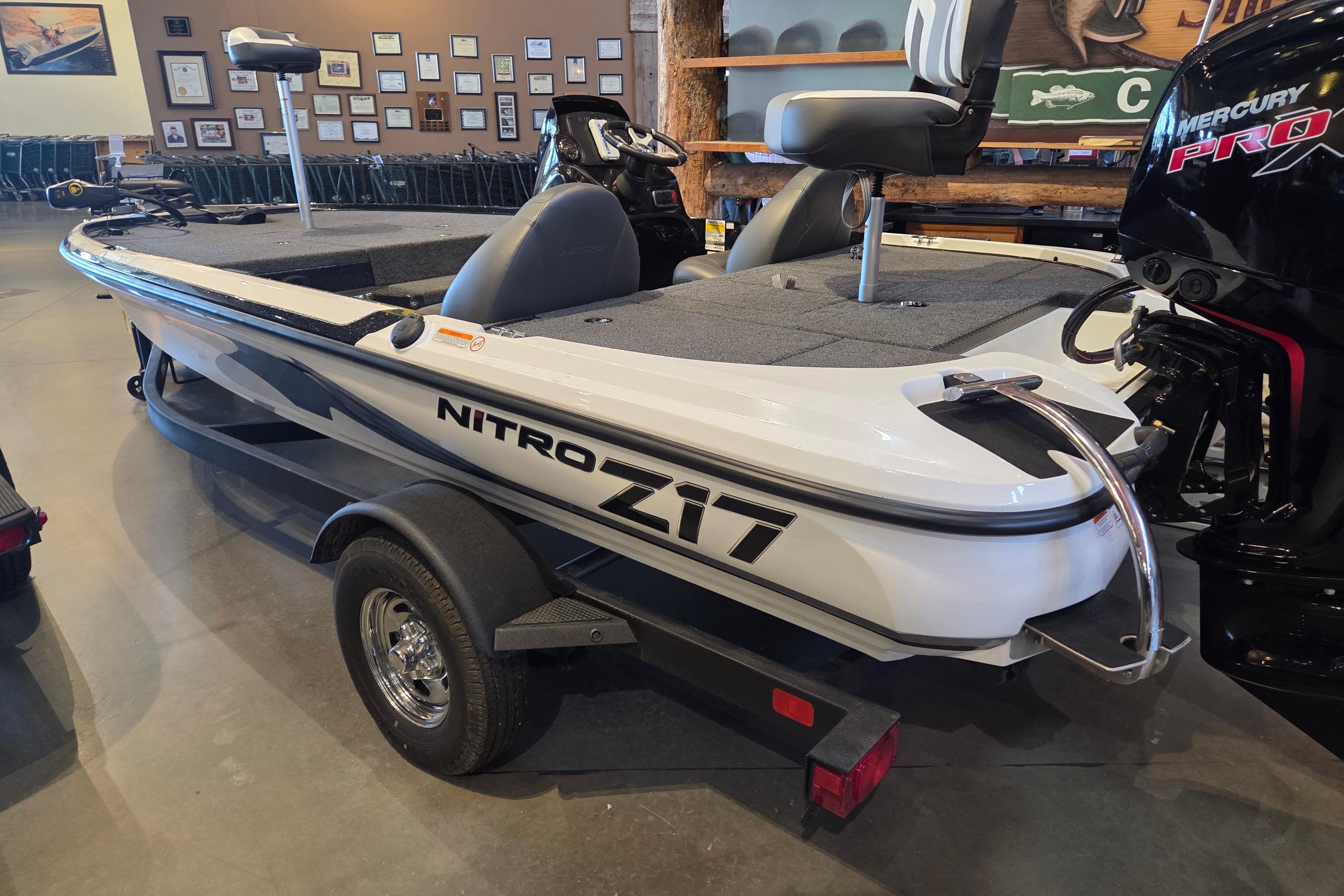 2026 Nitro Z17 boat on display, featuring sleek design and modern seating.