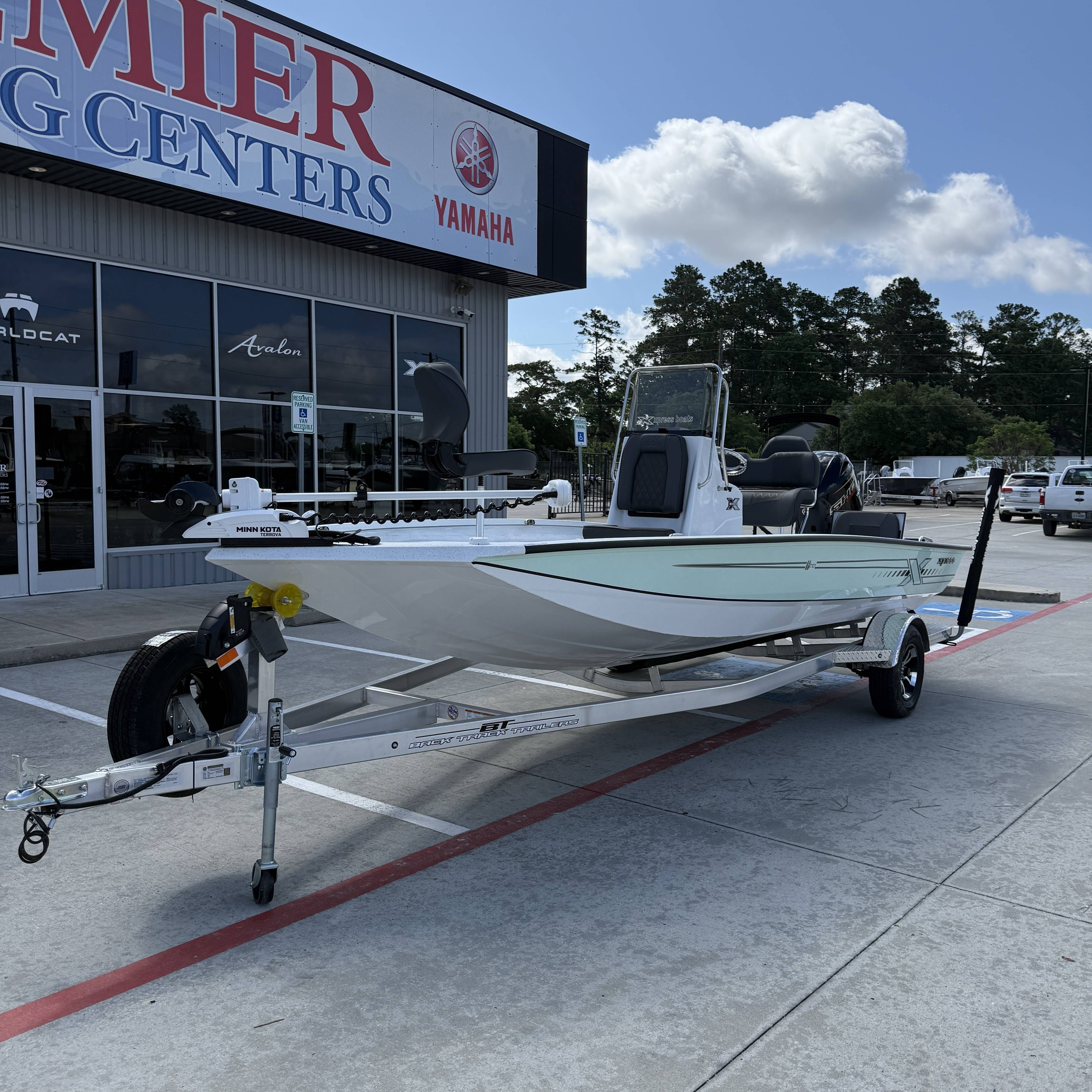 2026 Xpress H20B Bay - 3