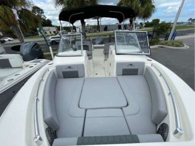 2025 Cobia 220 Dual Console - 18