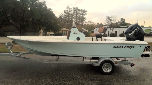 2026 Sea Pro 210 Bay