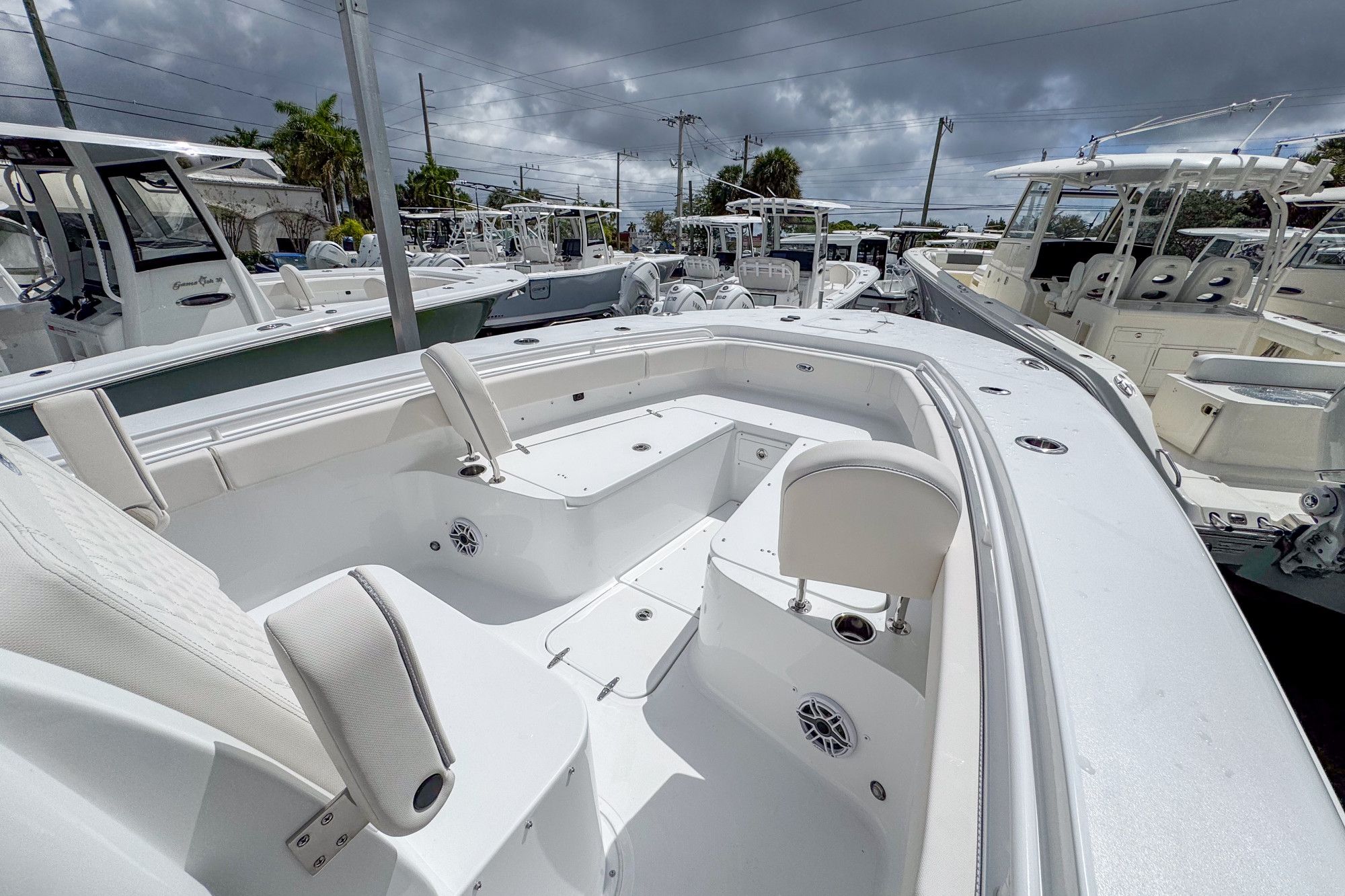 2026 Sea Hunt Gamefish 30 Forward Seating - 10