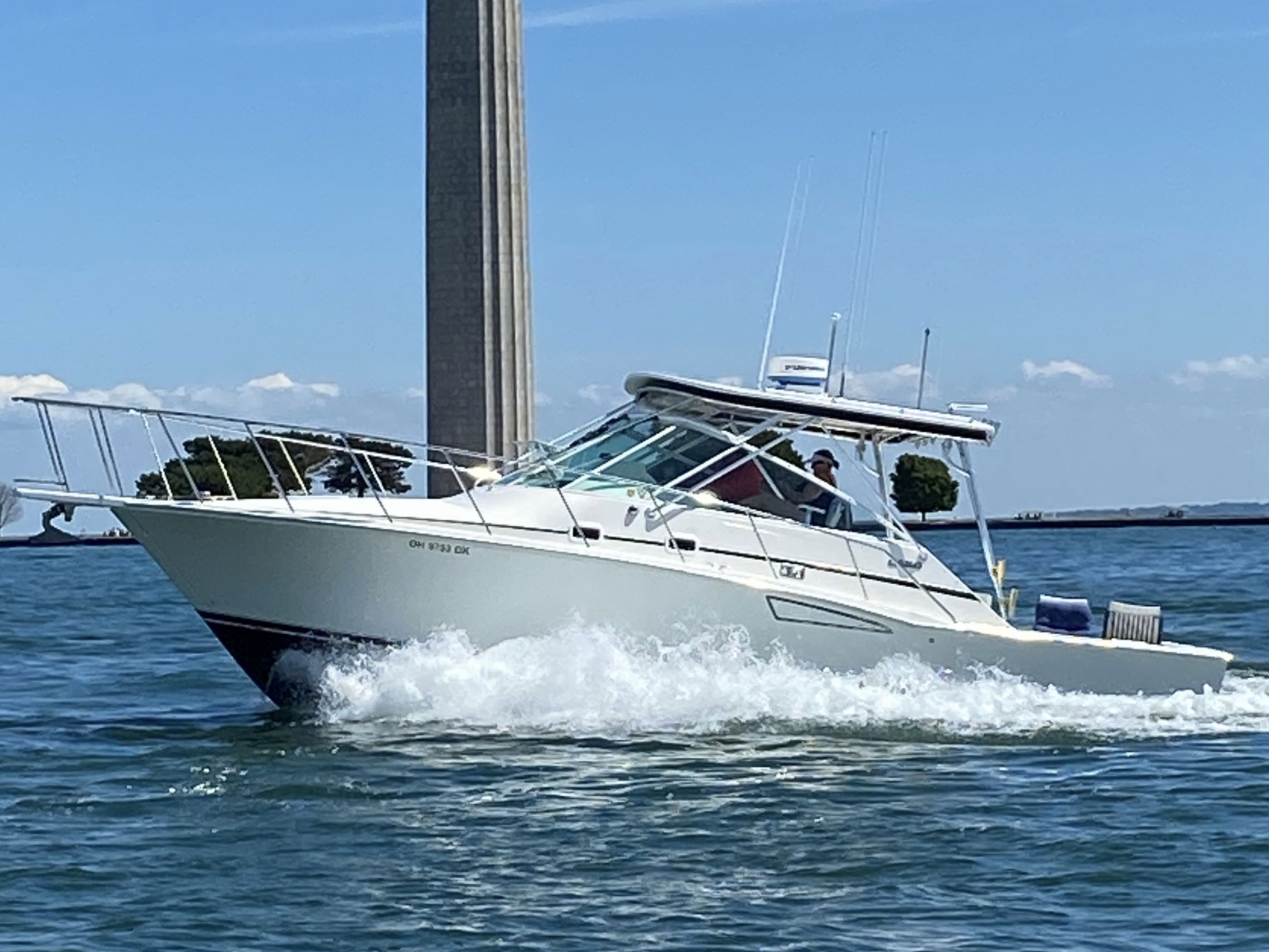 1998 Cabo 35 Express