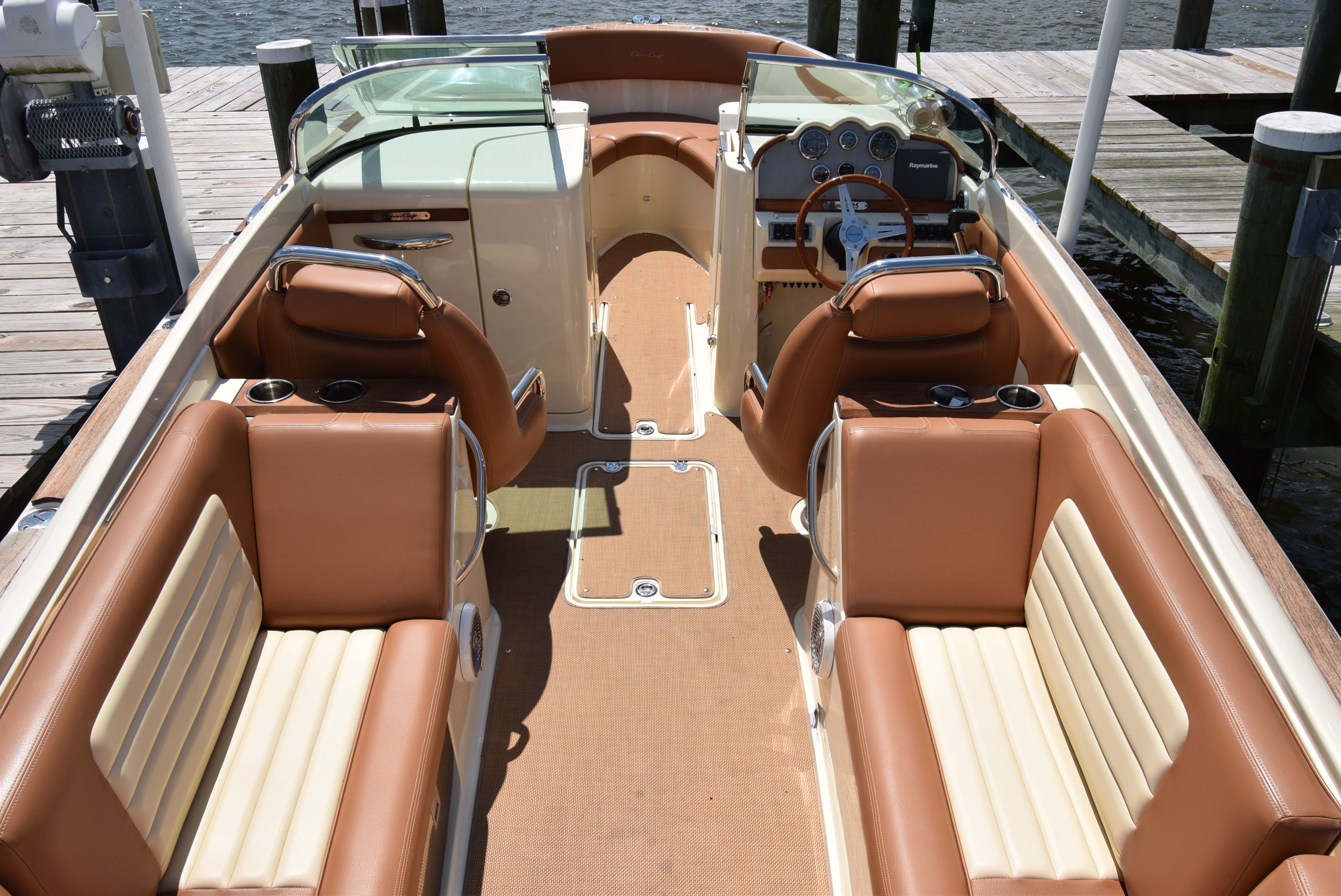 2014 Chris-Craft Launch 25 - 10
